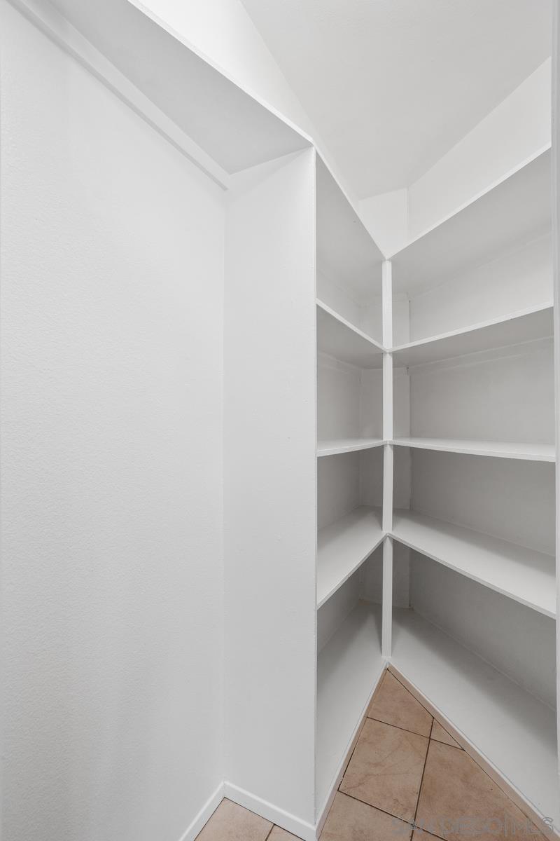 Detail Gallery Image 15 of 41 For 1914  Swallow Ln, Carlsbad,  CA 92009 - 2 Beds | 2 Baths