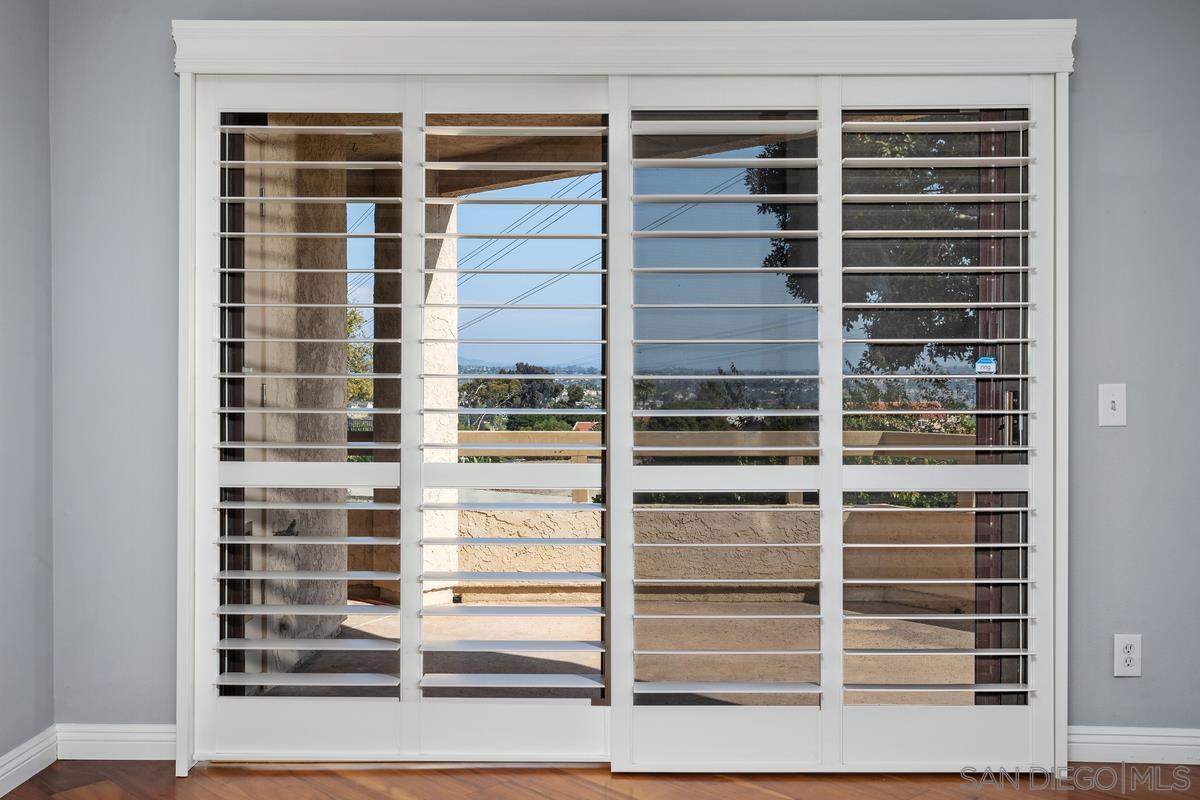 Detail Gallery Image 16 of 41 For 1914  Swallow Ln, Carlsbad,  CA 92009 - 2 Beds | 2 Baths