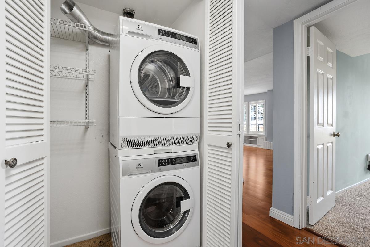 Detail Gallery Image 20 of 41 For 1914  Swallow Ln, Carlsbad,  CA 92009 - 2 Beds | 2 Baths