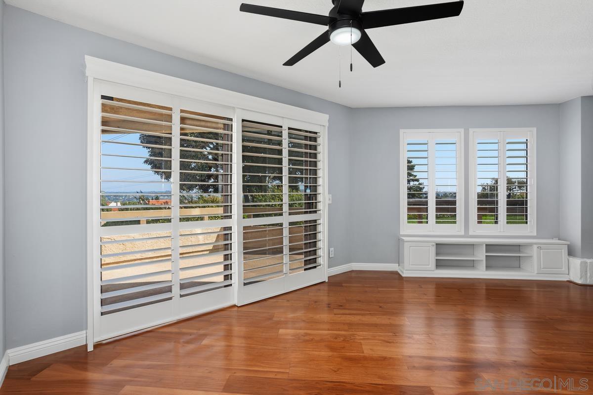 Detail Gallery Image 9 of 41 For 1914  Swallow Ln, Carlsbad,  CA 92009 - 2 Beds | 2 Baths