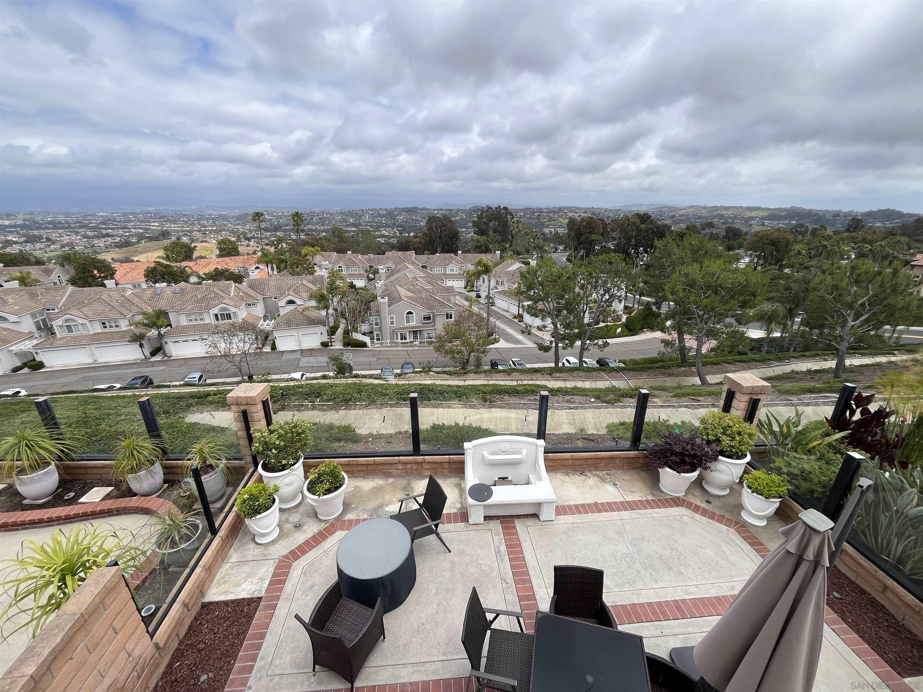Detail Gallery Image 2 of 32 For 29452  Port Royal, Laguna Niguel,  CA 92677 - 2 Beds | 2/1 Baths