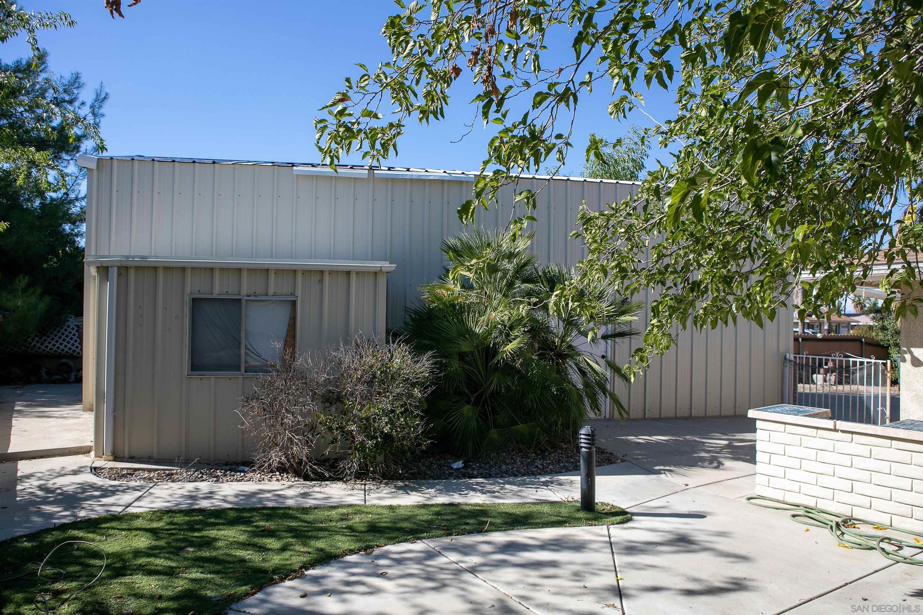 Detail Gallery Image 23 of 27 For 1731  Brady Ln, Hemet,  CA 92544 - 2 Beds | 1/1 Baths