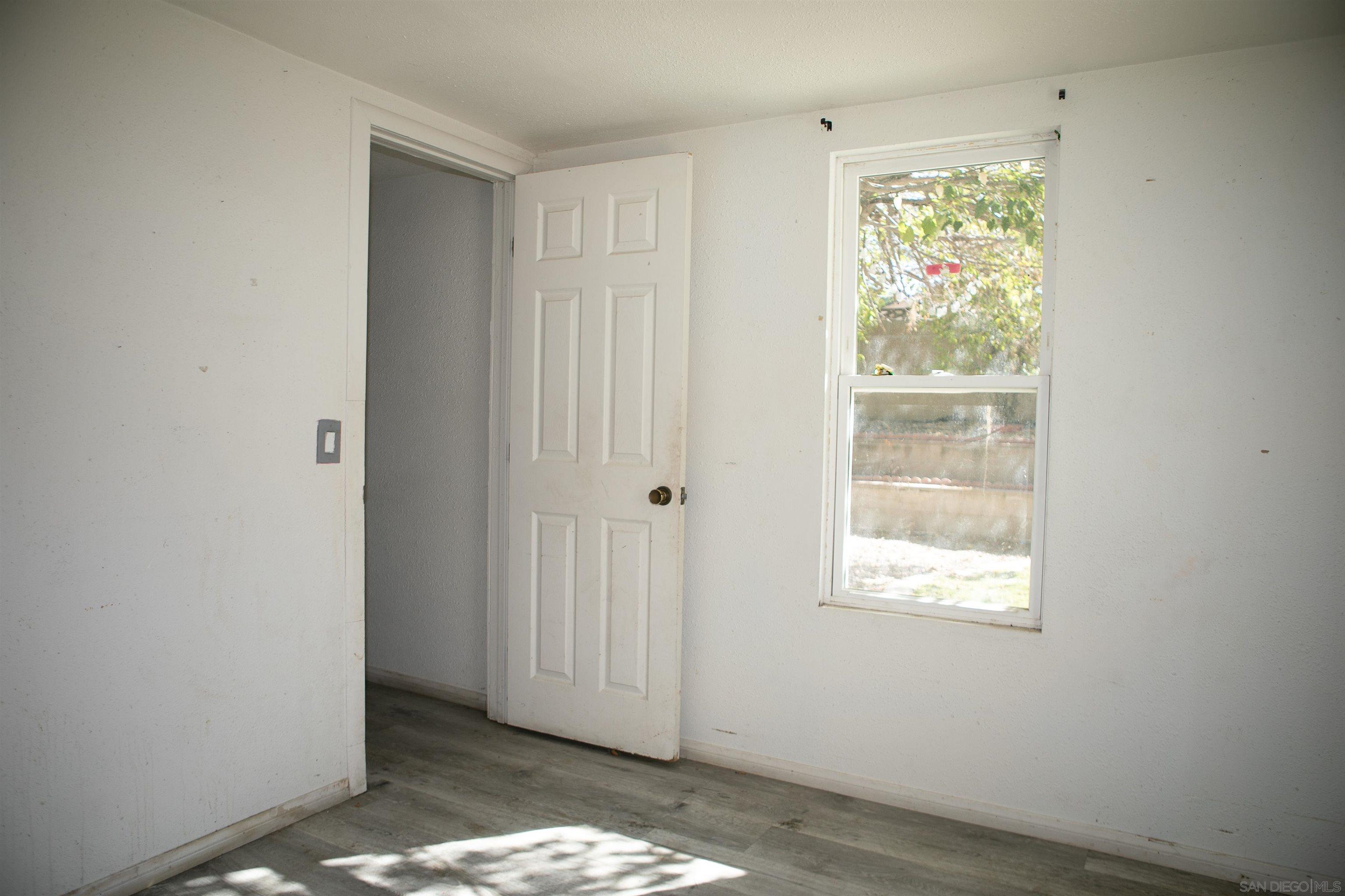 Detail Gallery Image 8 of 27 For 1731  Brady Ln, Hemet,  CA 92544 - 2 Beds | 1/1 Baths