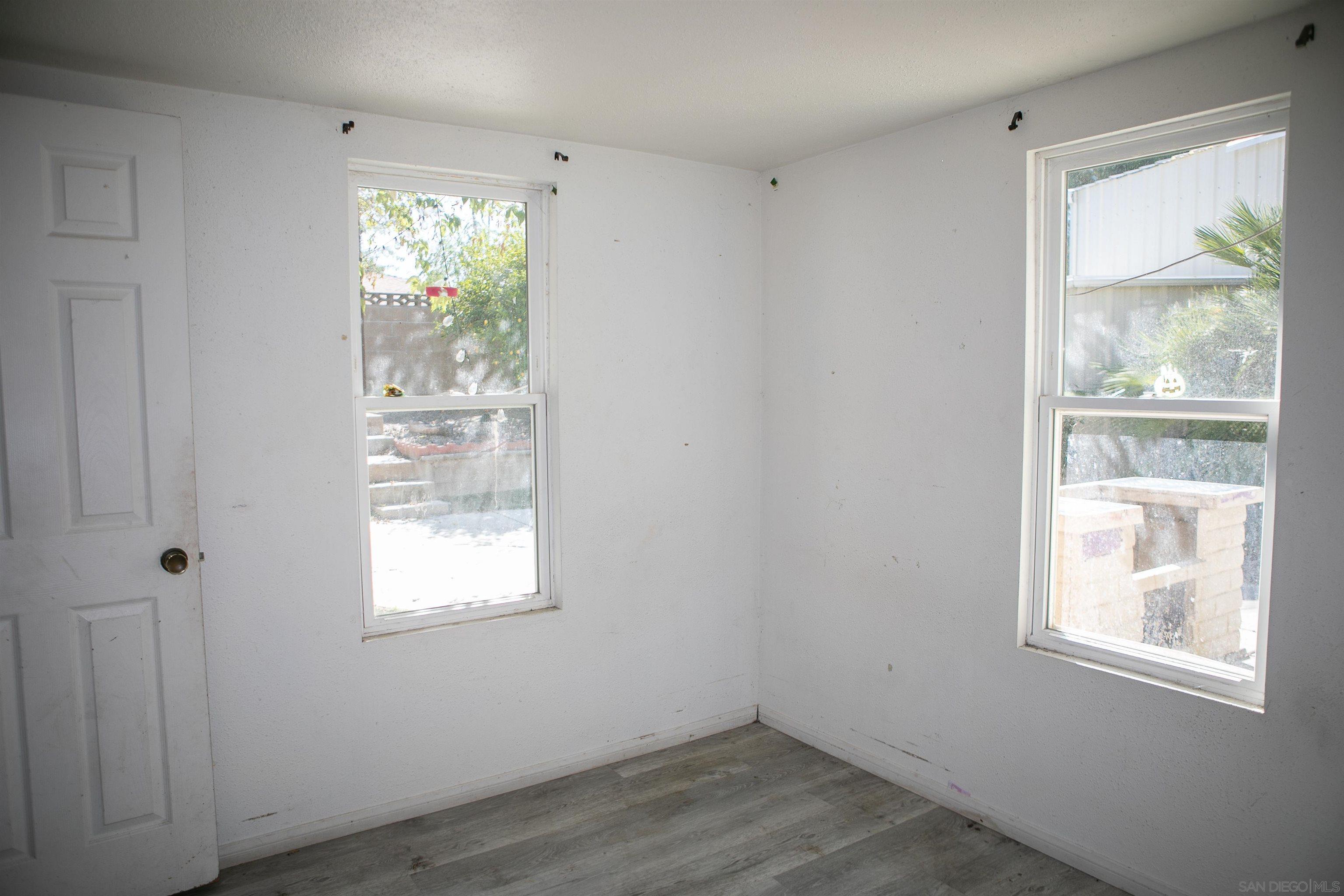 Detail Gallery Image 9 of 27 For 1731  Brady Ln, Hemet,  CA 92544 - 2 Beds | 1/1 Baths