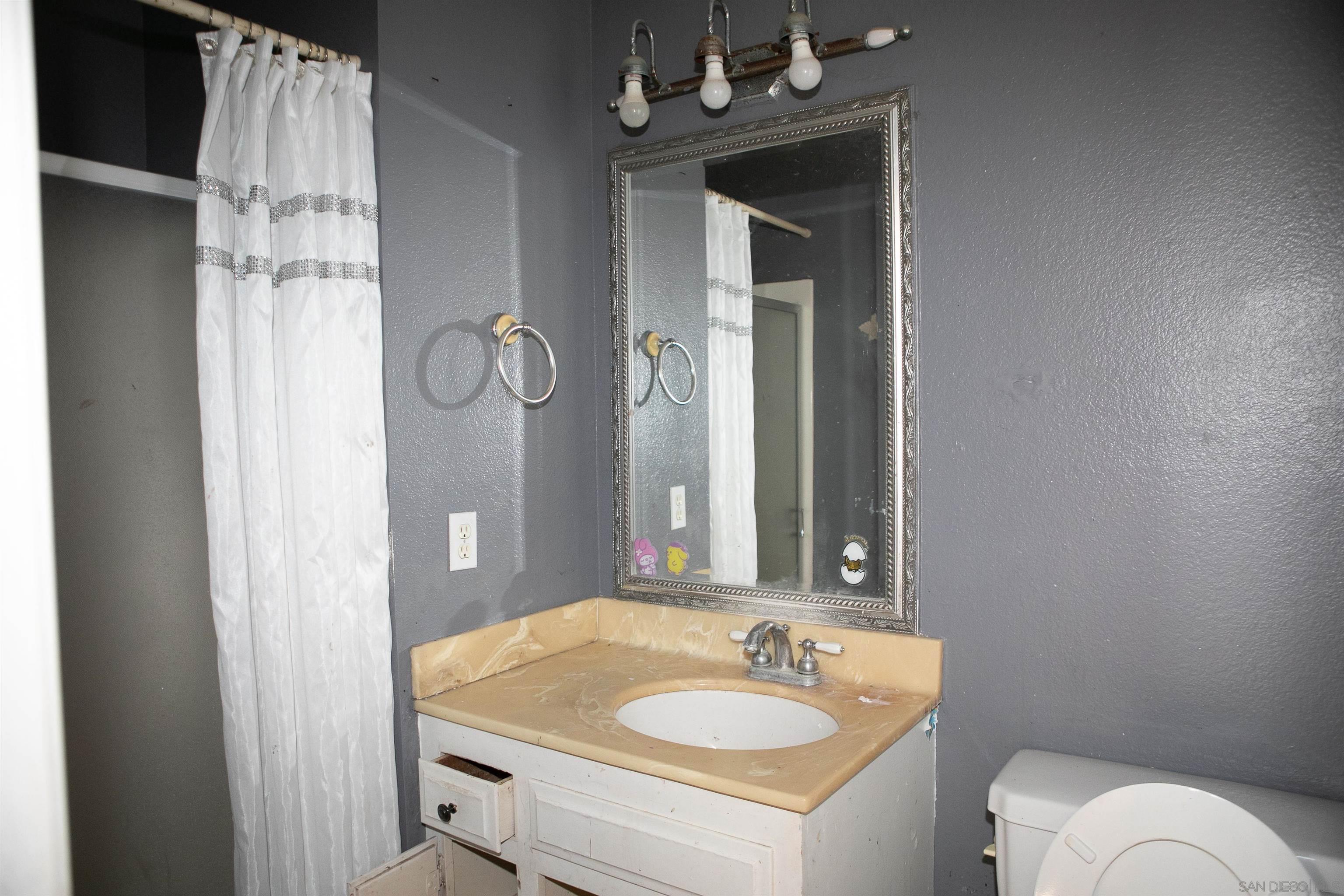 Detail Gallery Image 10 of 27 For 1731  Brady Ln, Hemet,  CA 92544 - 2 Beds | 1/1 Baths