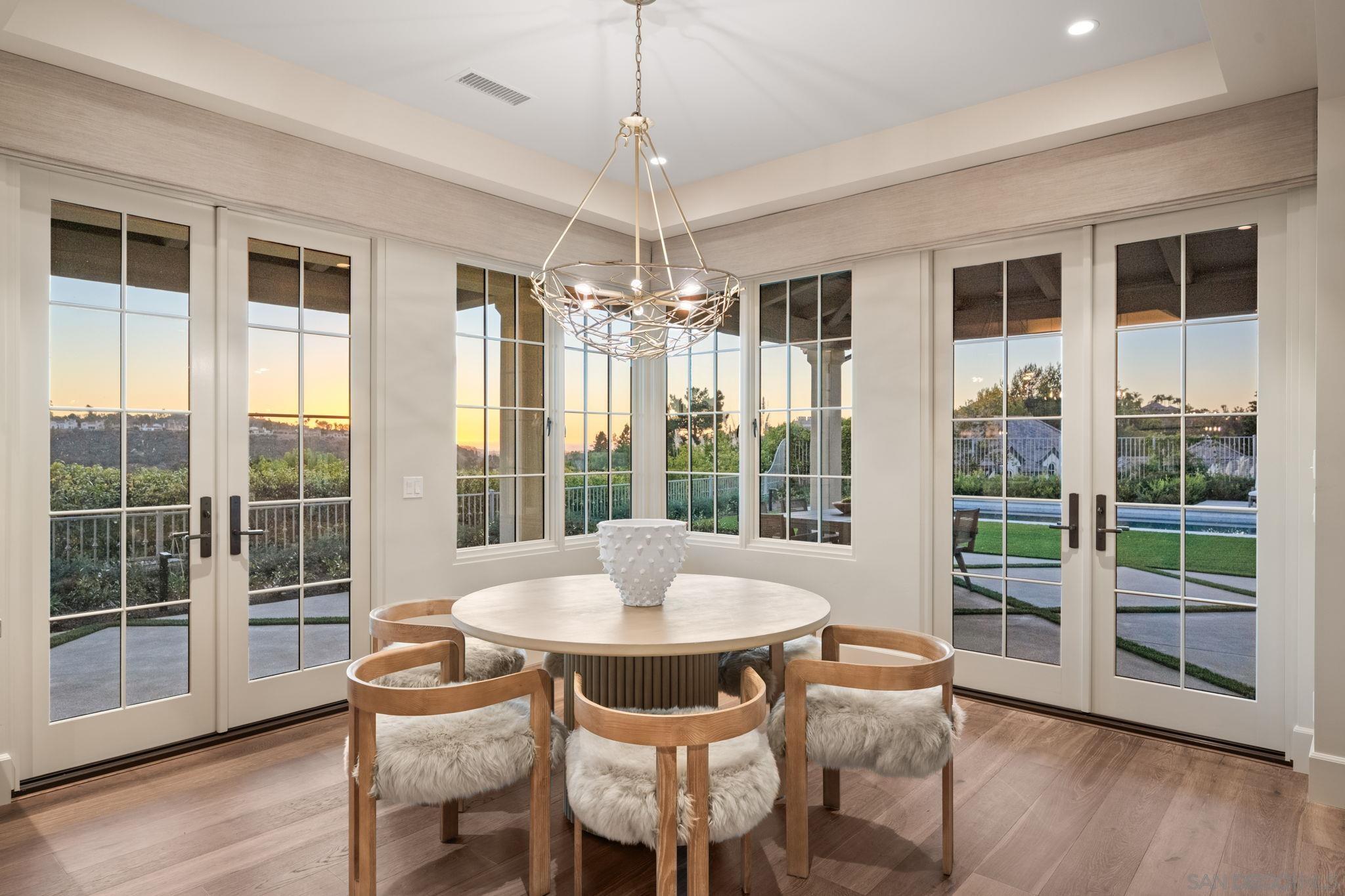 Detail Gallery Image 7 of 17 For 14488  Strawberry Rd, Rancho Santa Fe,  CA 92067 - 5 Beds | 5/1 Baths