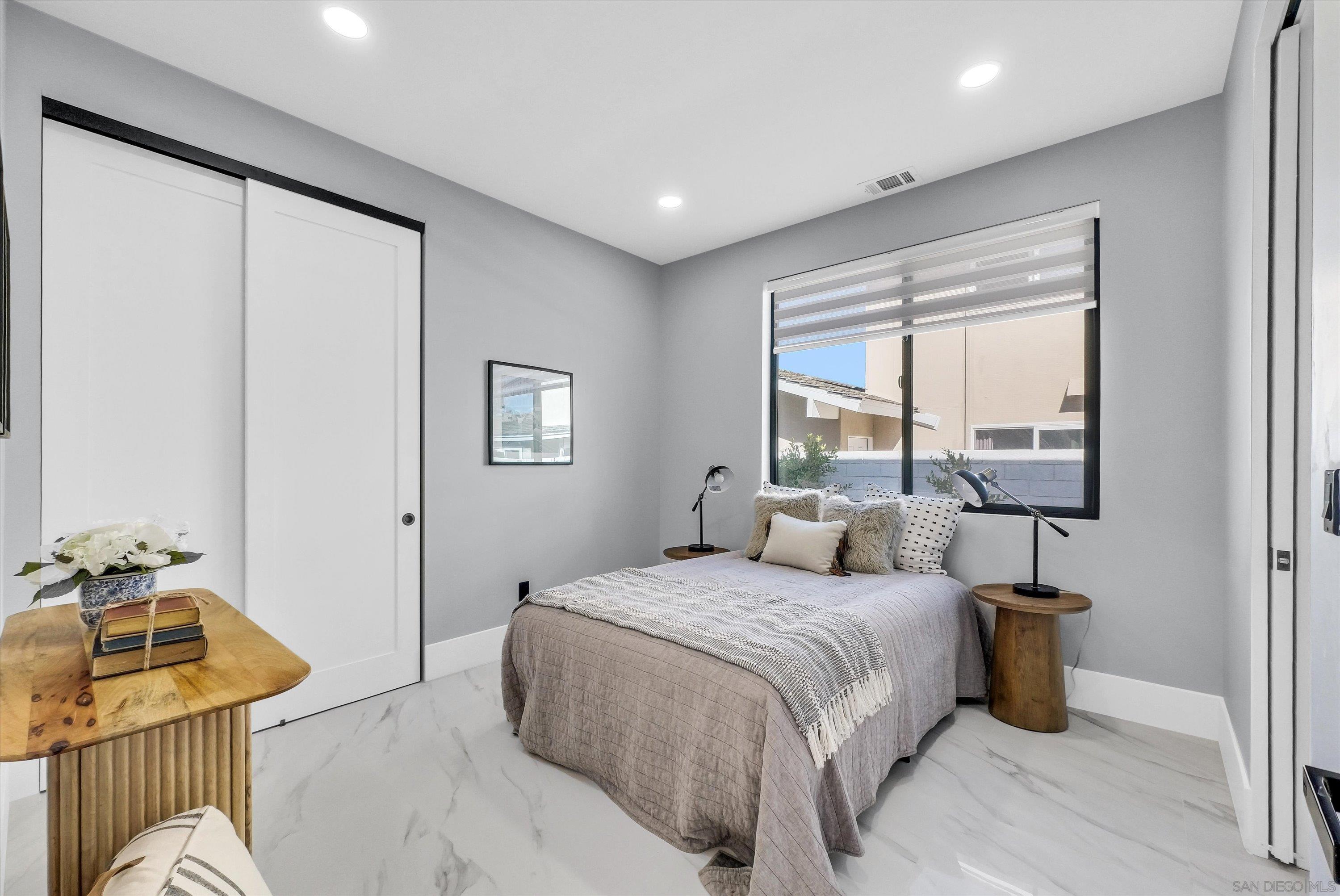 Detail Gallery Image 11 of 37 For 18802  Saginaw Drive, Irvine,  CA 92603 - 4 Beds | 4/1 Baths