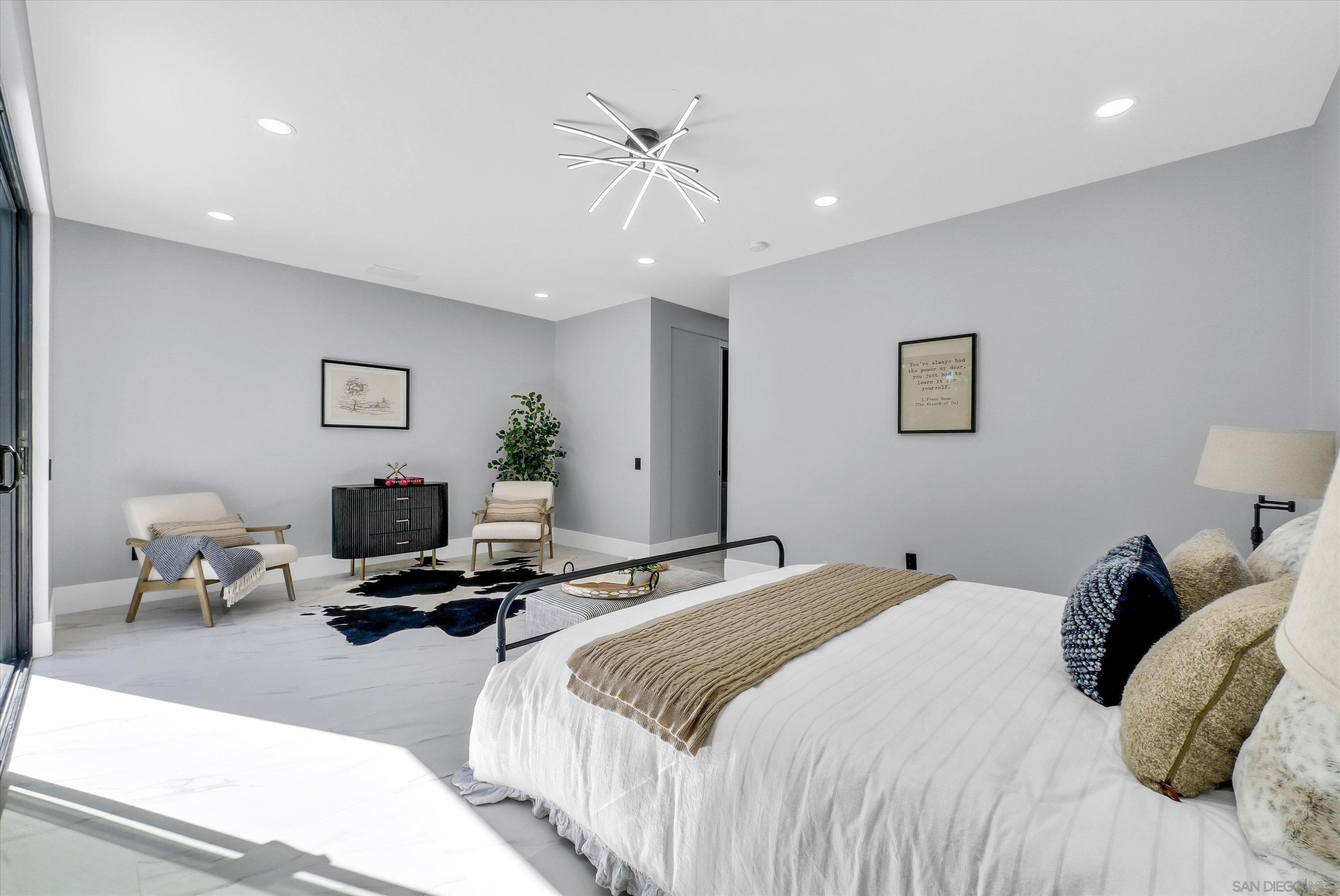 Detail Gallery Image 8 of 37 For 18802  Saginaw Drive, Irvine,  CA 92603 - 4 Beds | 4/1 Baths