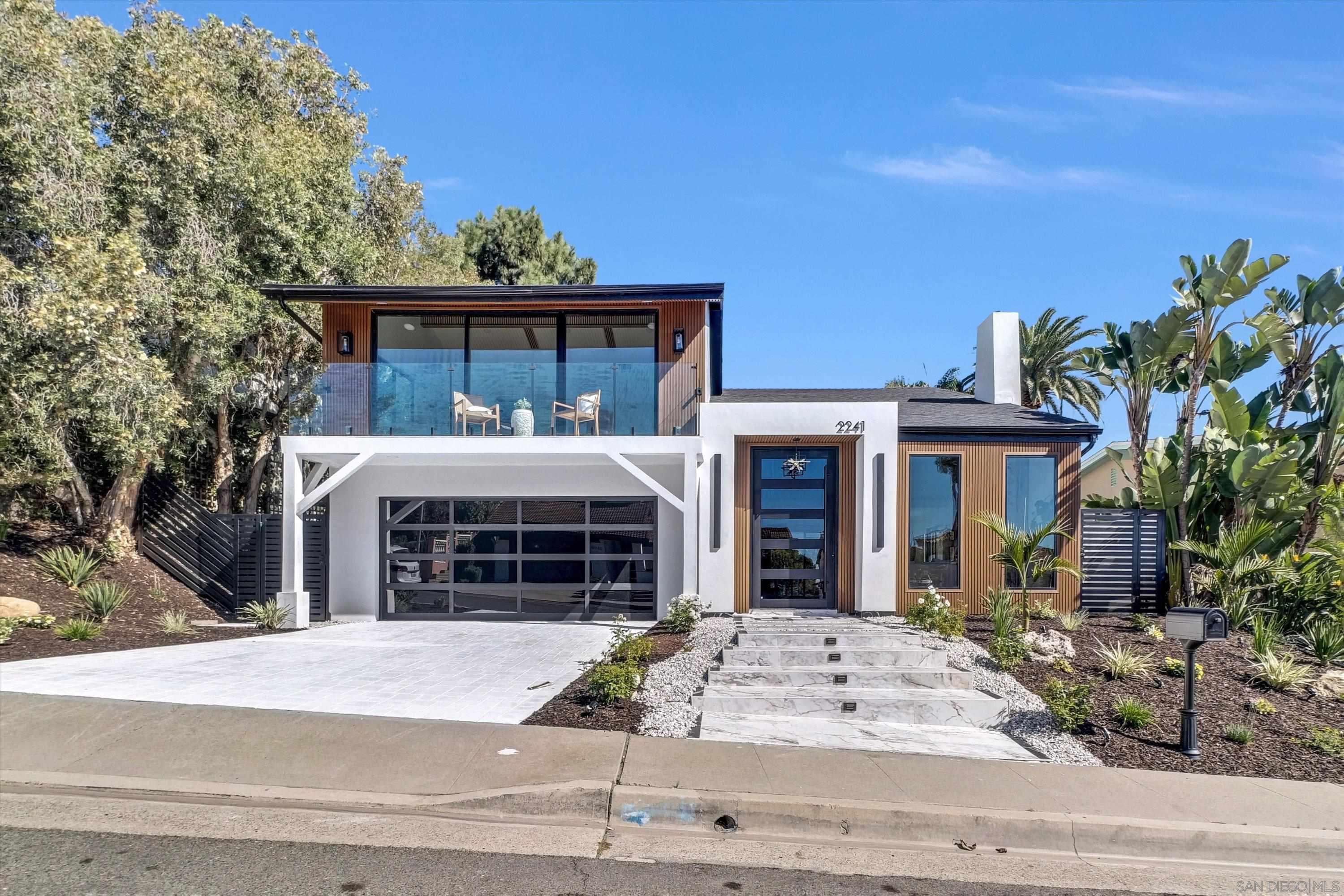 Detail Gallery Image 2 of 37 For 2241  Avenida Salvador, San Clemente,  CA 92672 - 5 Beds | 4/1 Baths