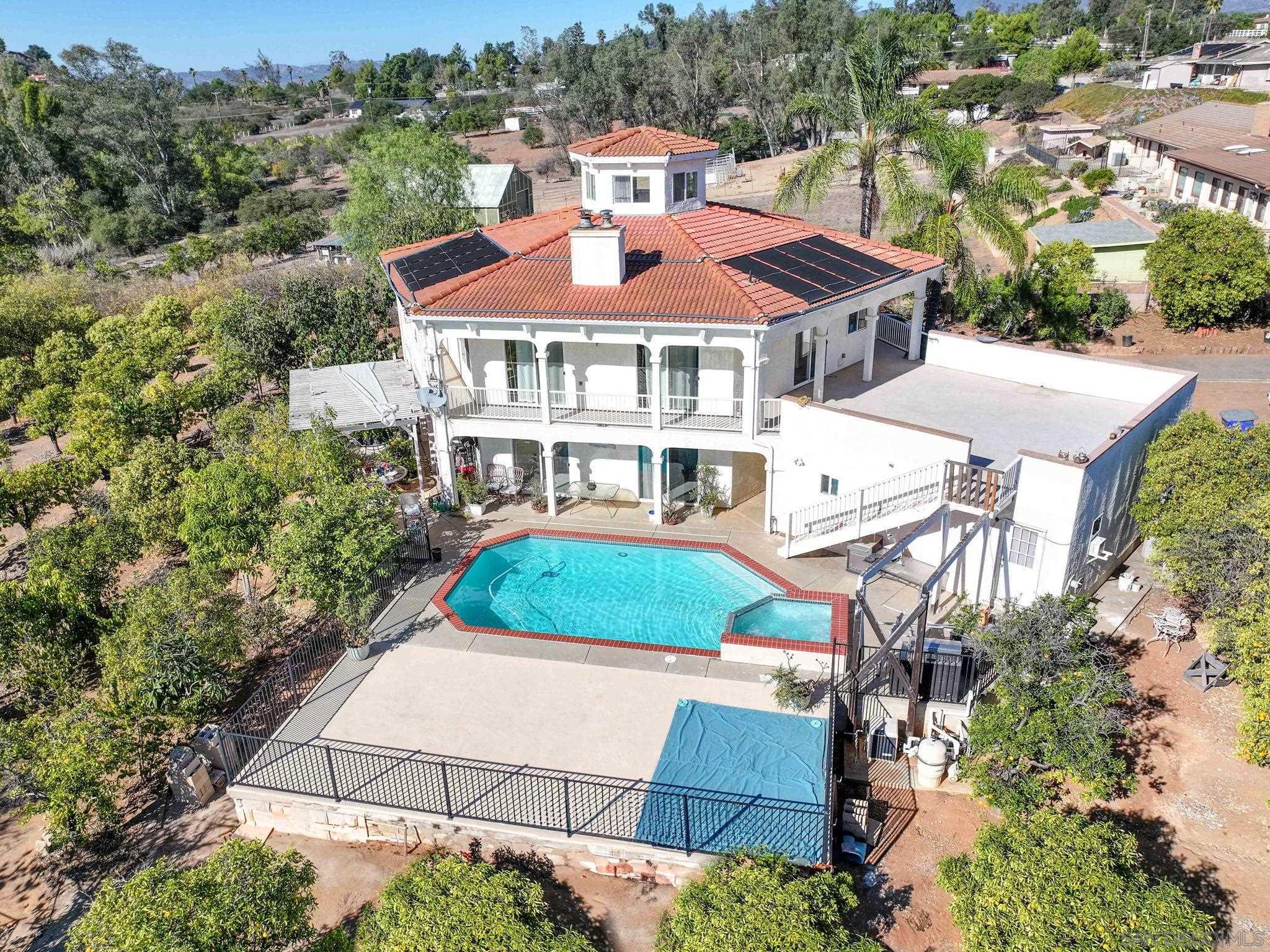 Front Image Thumbnail for SD250043177