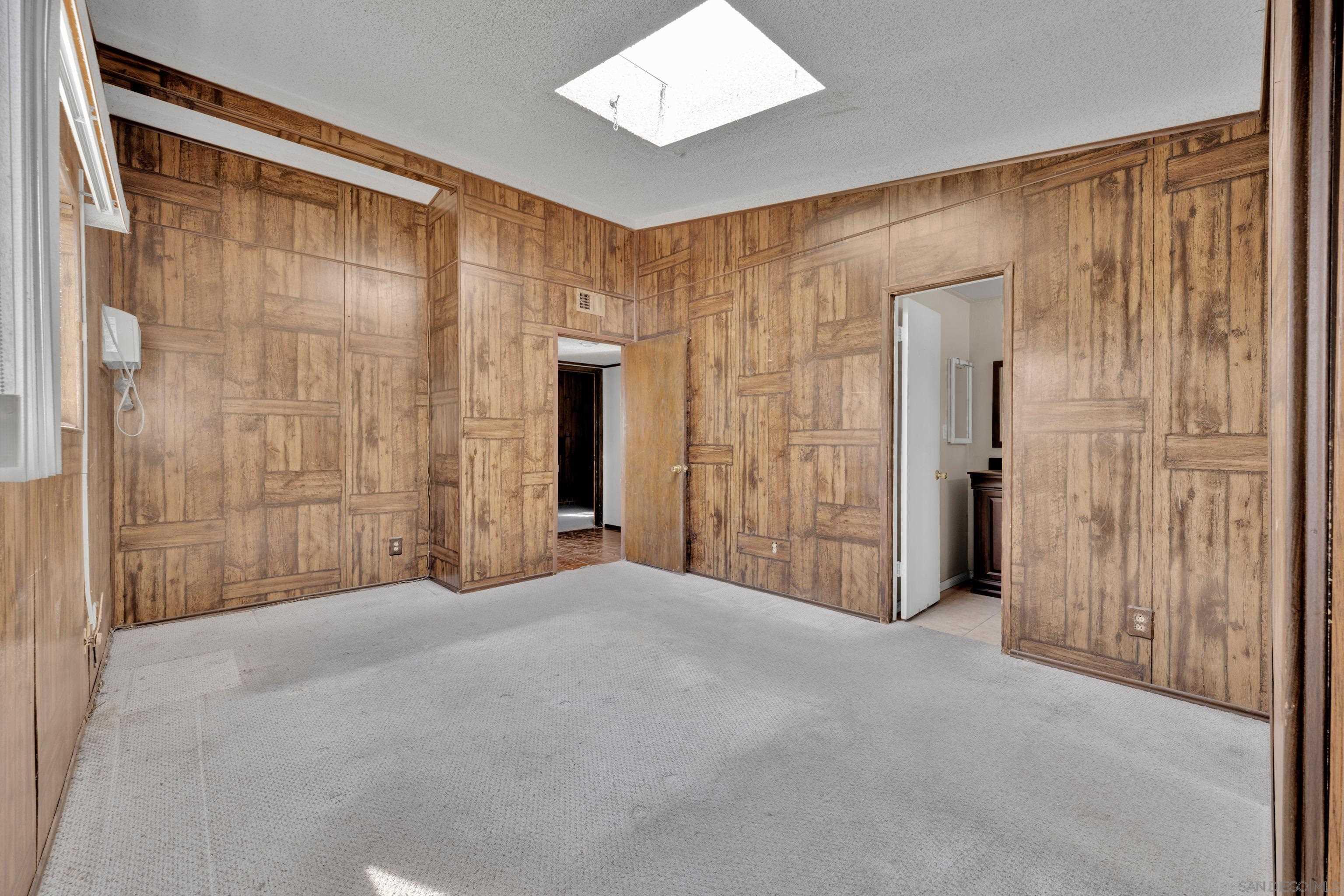 Detail Gallery Image 26 of 38 For 2565  Hopkins St, San Diego,  CA 92139 - 3 Beds | 2 Baths