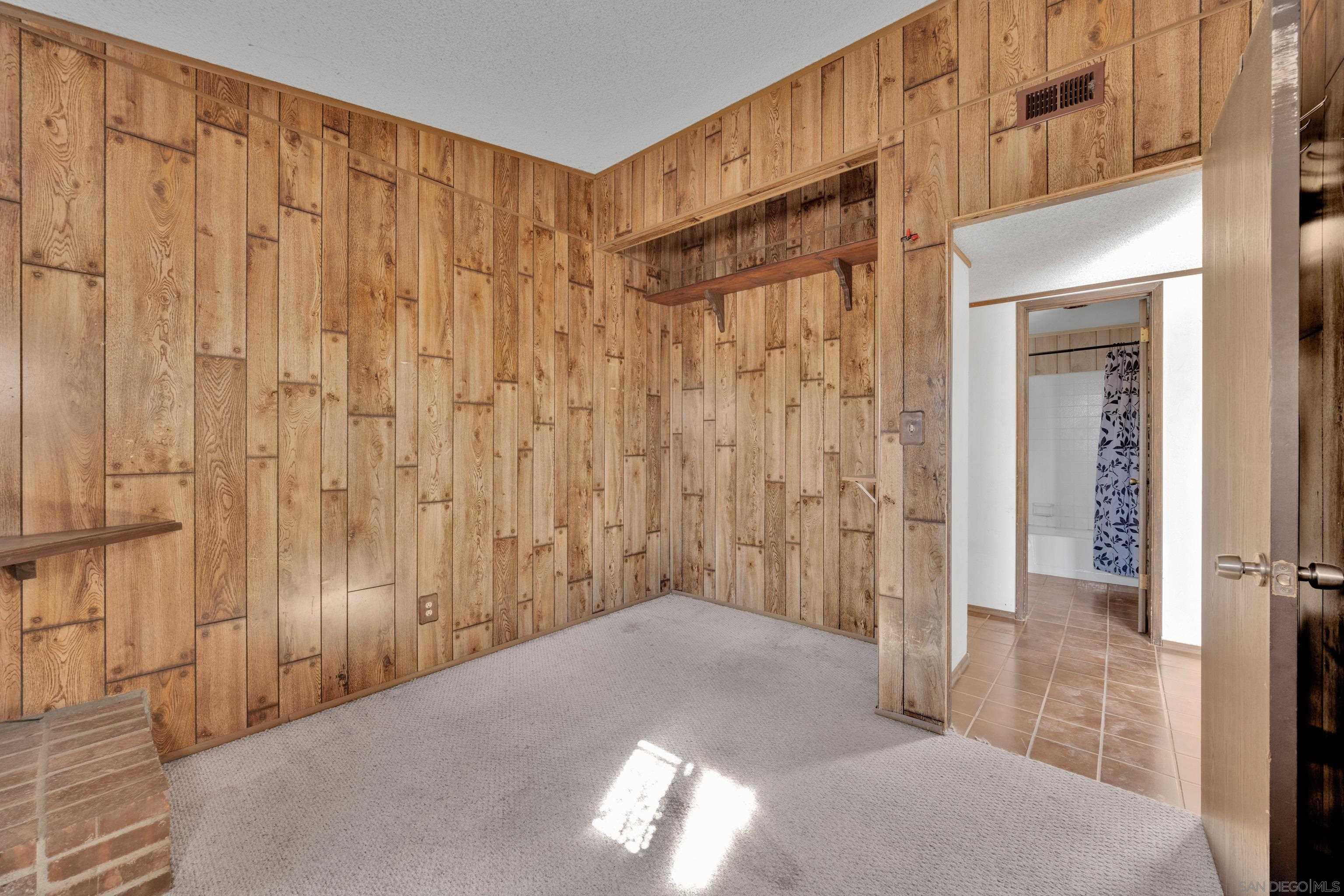 Detail Gallery Image 32 of 38 For 2565  Hopkins St, San Diego,  CA 92139 - 3 Beds | 2 Baths