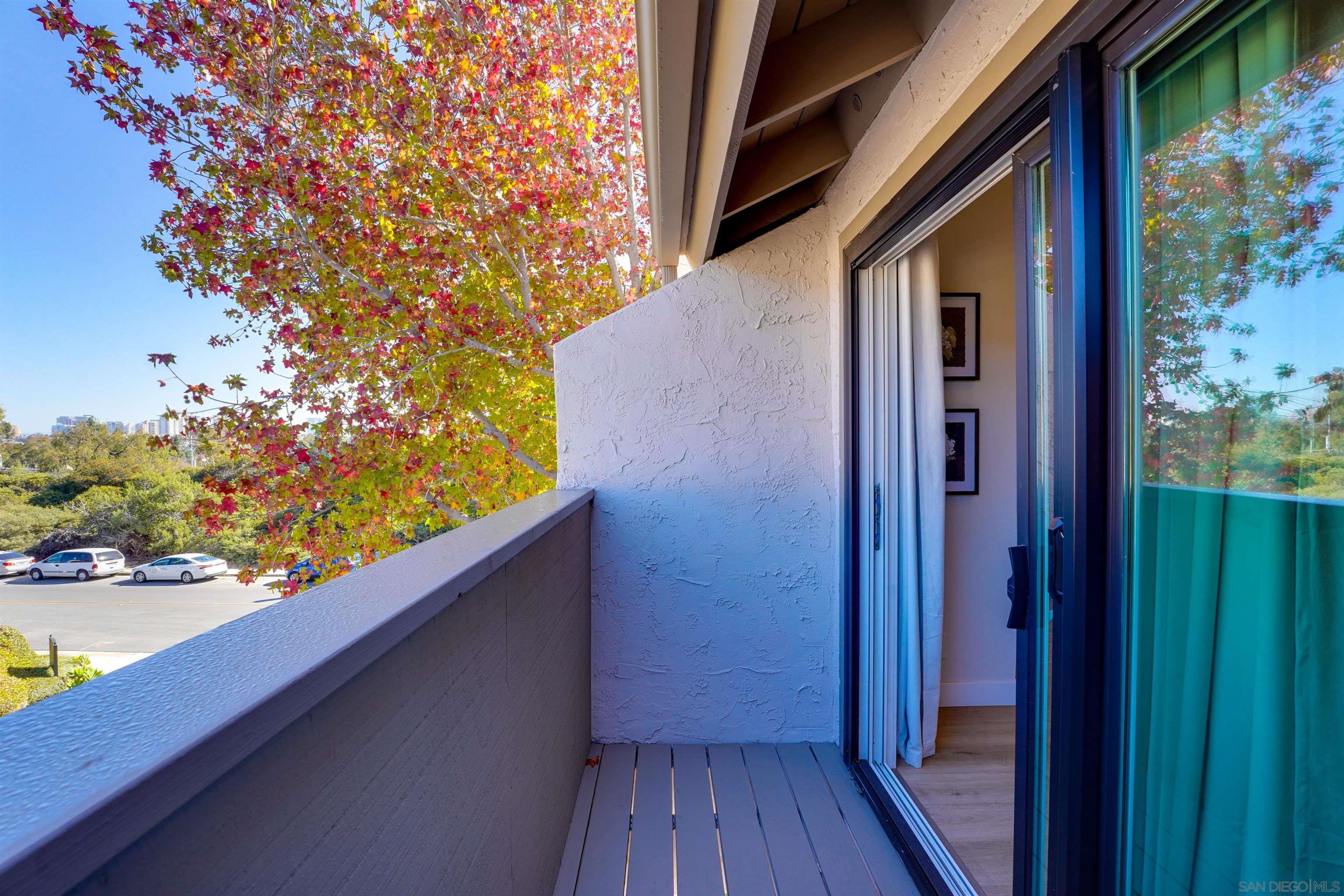 Detail Gallery Image 26 of 27 For 8430  via Sonoma  #49,  La Jolla,  CA 92037 - 2 Beds | 2/1 Baths