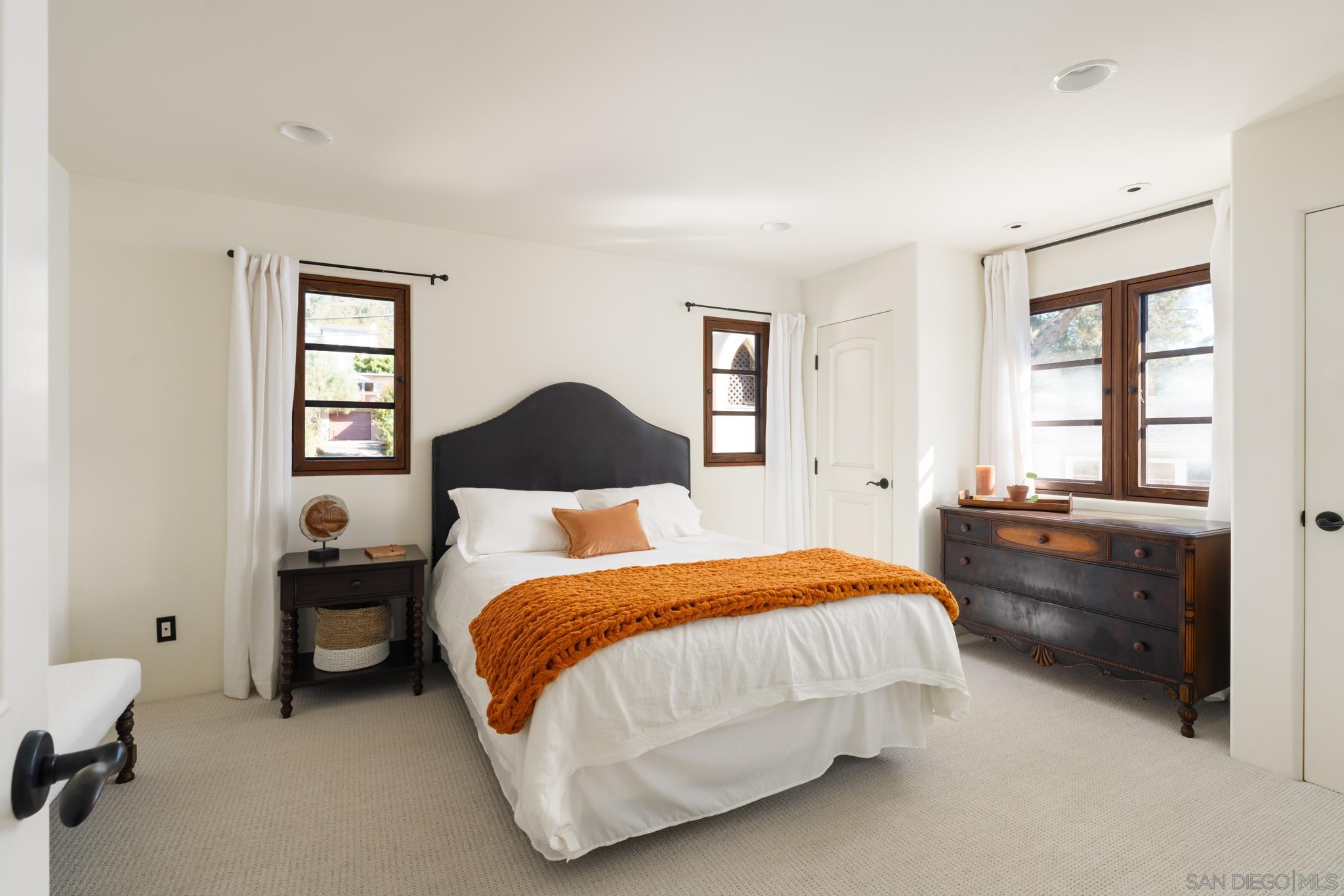 Detail Gallery Image 30 of 52 For 2563  via Pisa, Del Mar,  CA 92014 - 4 Beds | 3/1 Baths