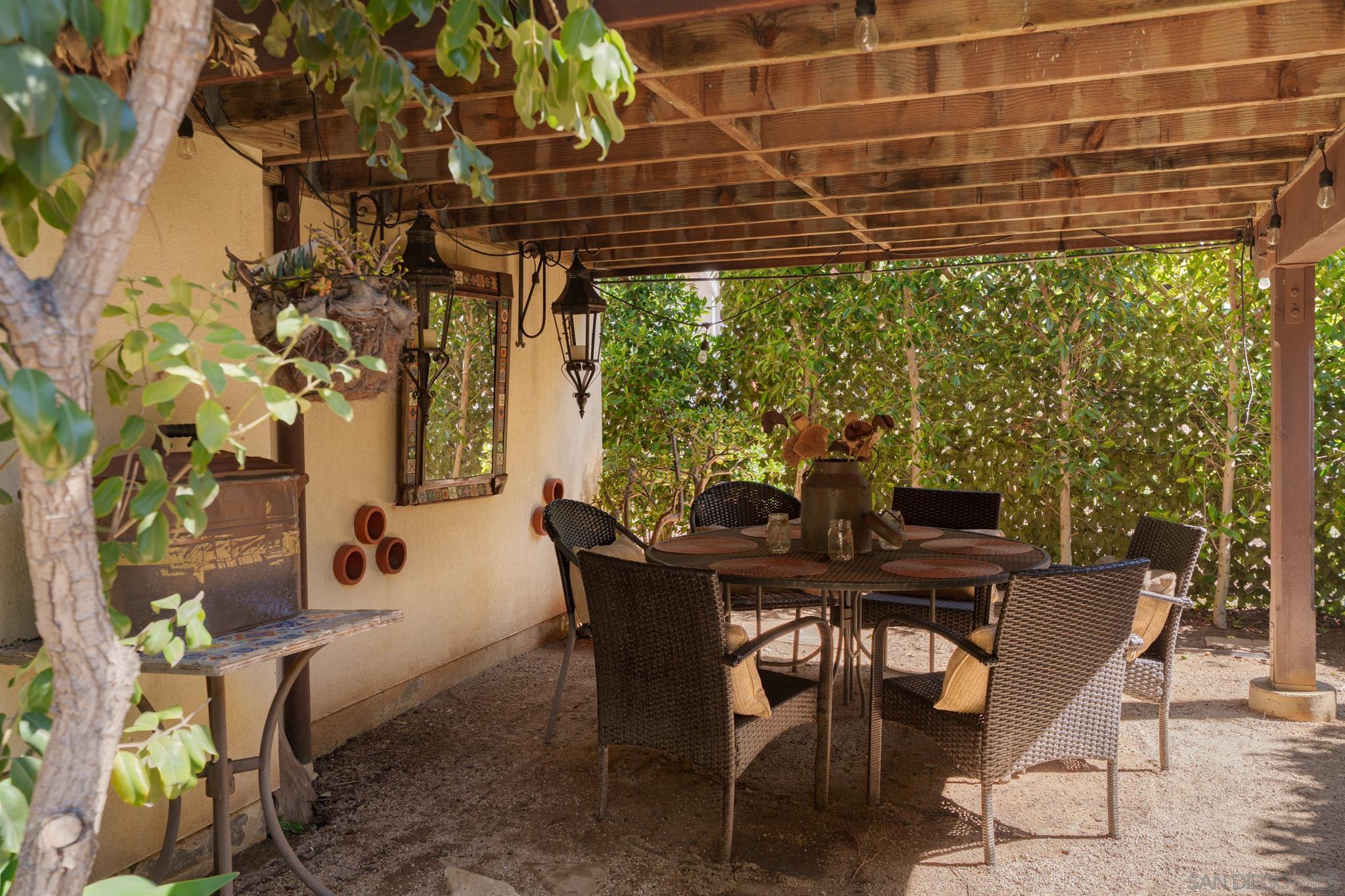 Detail Gallery Image 38 of 52 For 2563  via Pisa, Del Mar,  CA 92014 - 4 Beds | 3/1 Baths