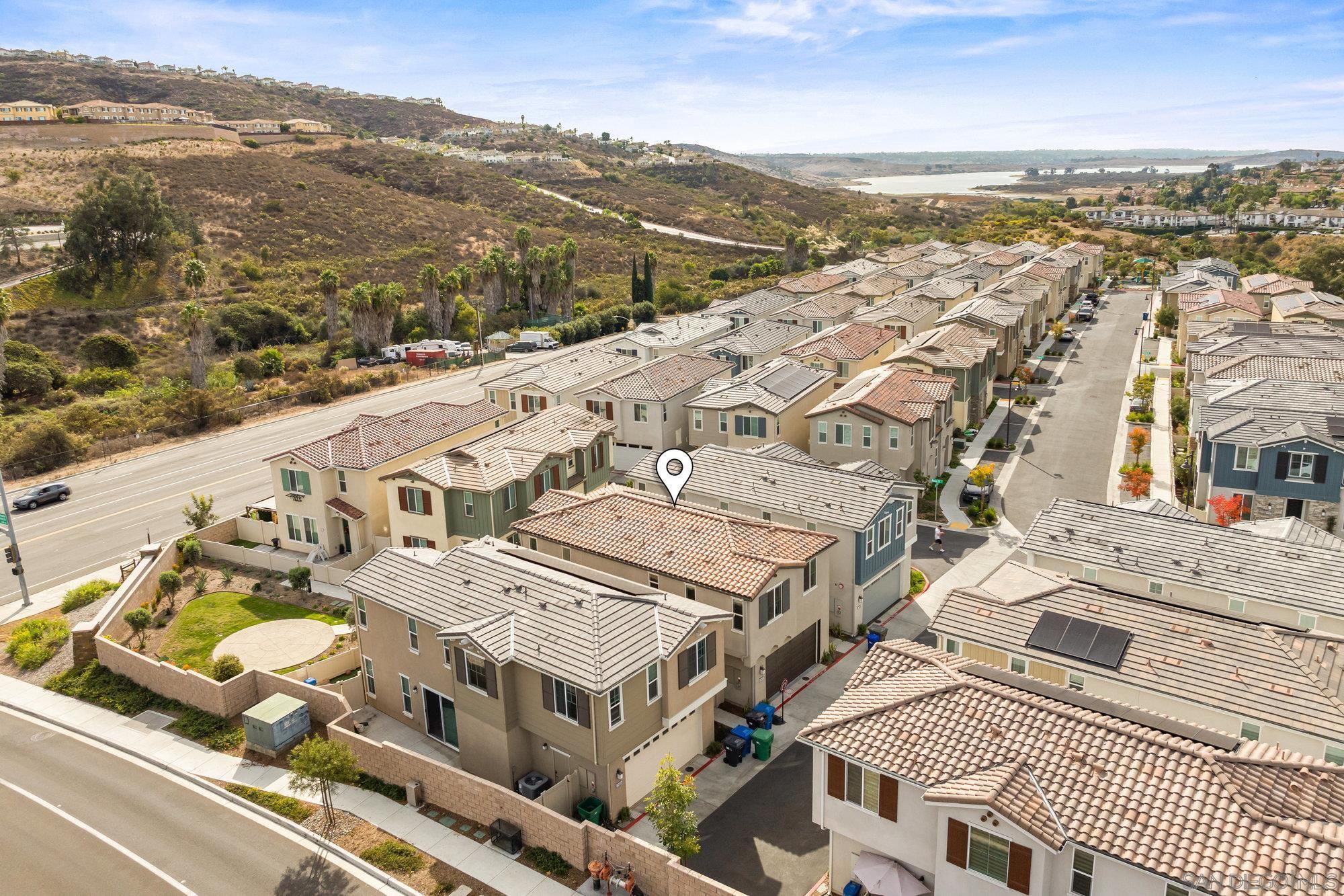 Detail Gallery Image 31 of 37 For 2612   Babaco, Spring Valley,  CA 91977 - 3 Beds | 2/1 Baths