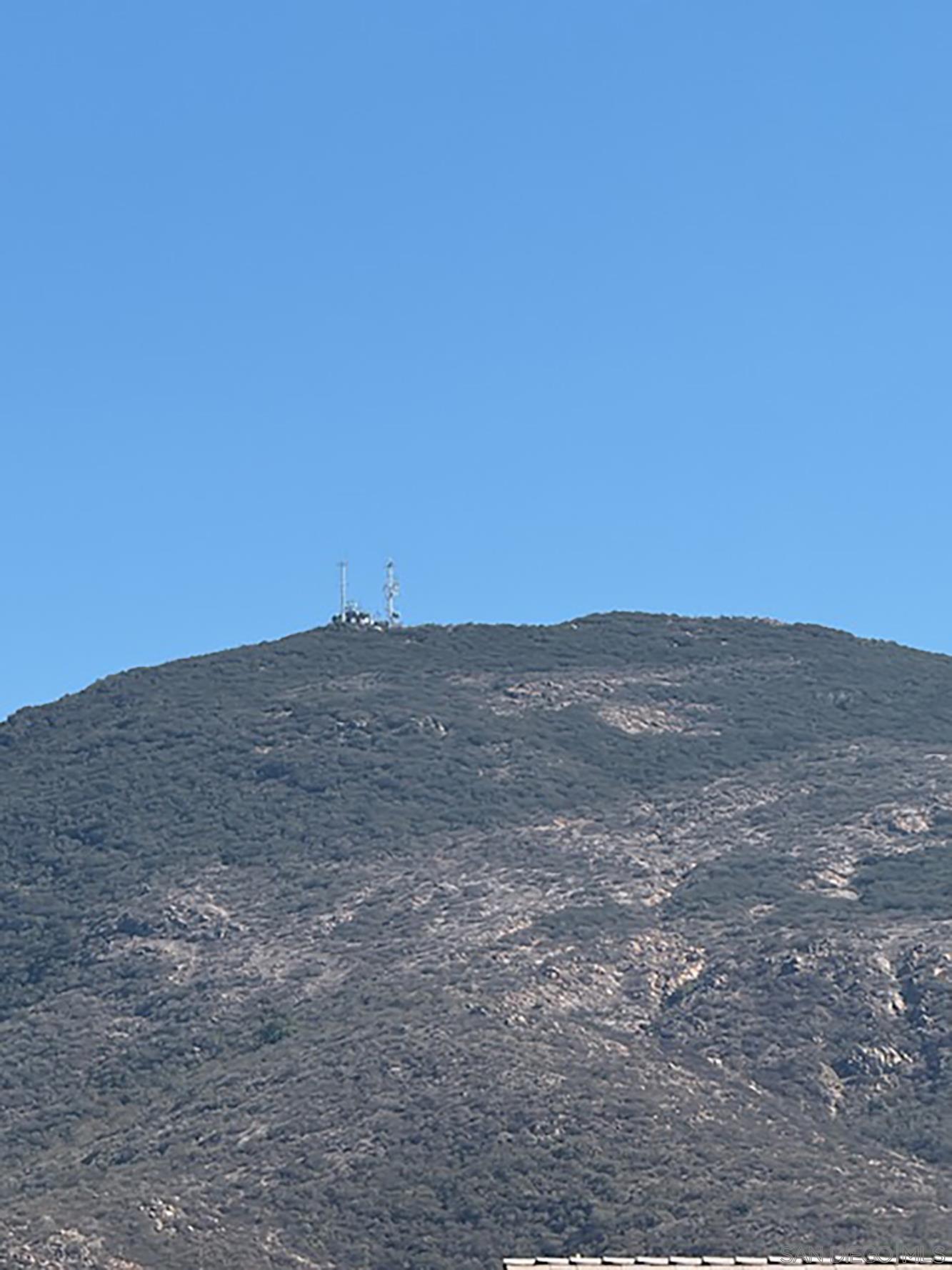 Detail Gallery Image 16 of 34 For 8148  Dicenza Ln, San Diego,  CA 92119 - 4 Beds | 2 Baths