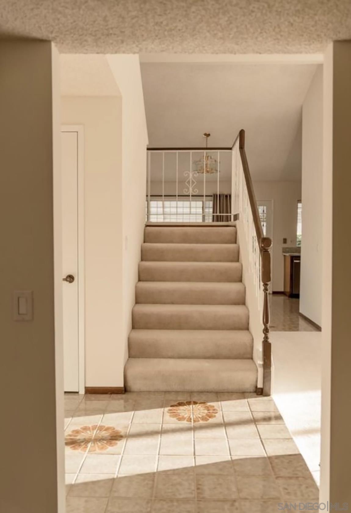 Detail Gallery Image 24 of 34 For 8148  Dicenza Ln, San Diego,  CA 92119 - 4 Beds | 2 Baths