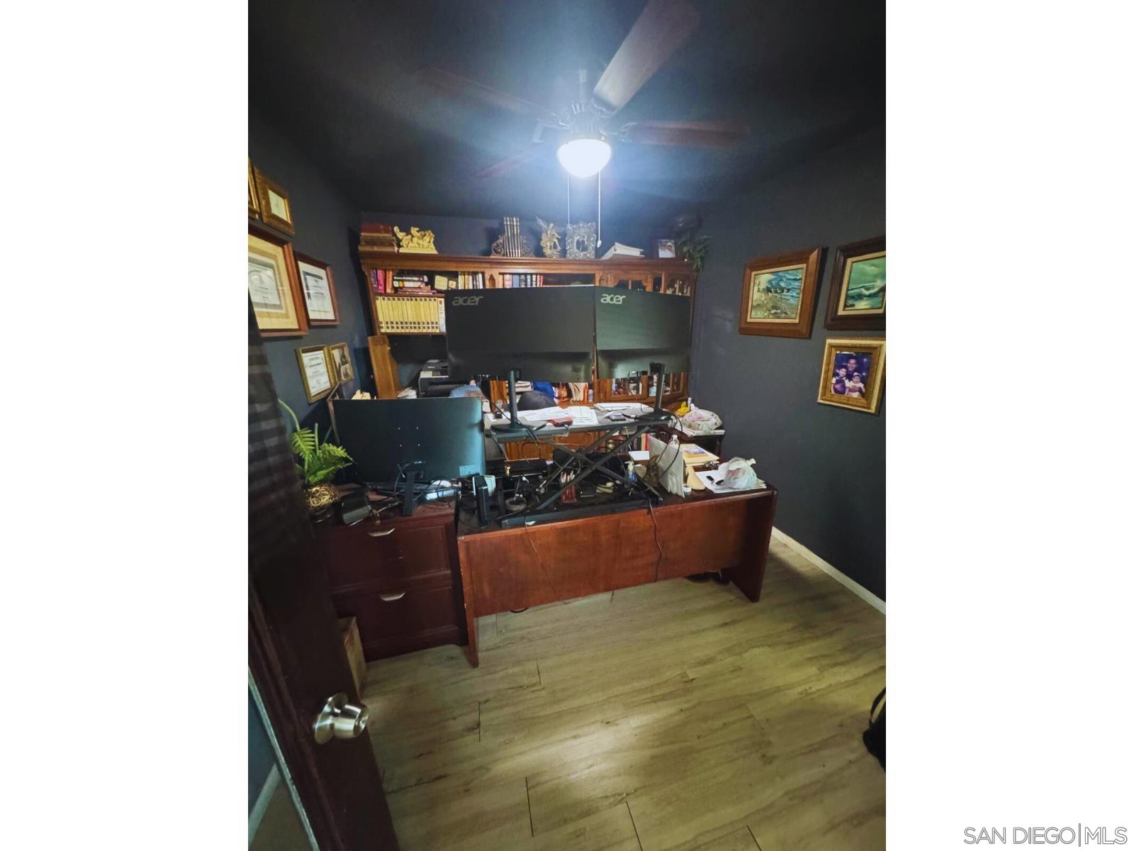 Detail Gallery Image 11 of 29 For 15185  Candice Ct, Moreno Valley,  CA 92551 - 4 Beds | 2 Baths