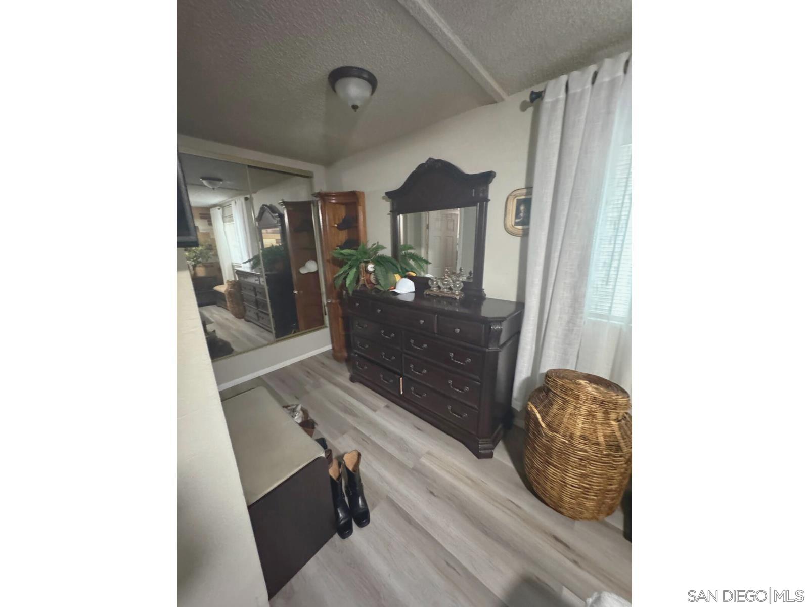 Detail Gallery Image 15 of 29 For 15185  Candice Ct, Moreno Valley,  CA 92551 - 4 Beds | 2 Baths