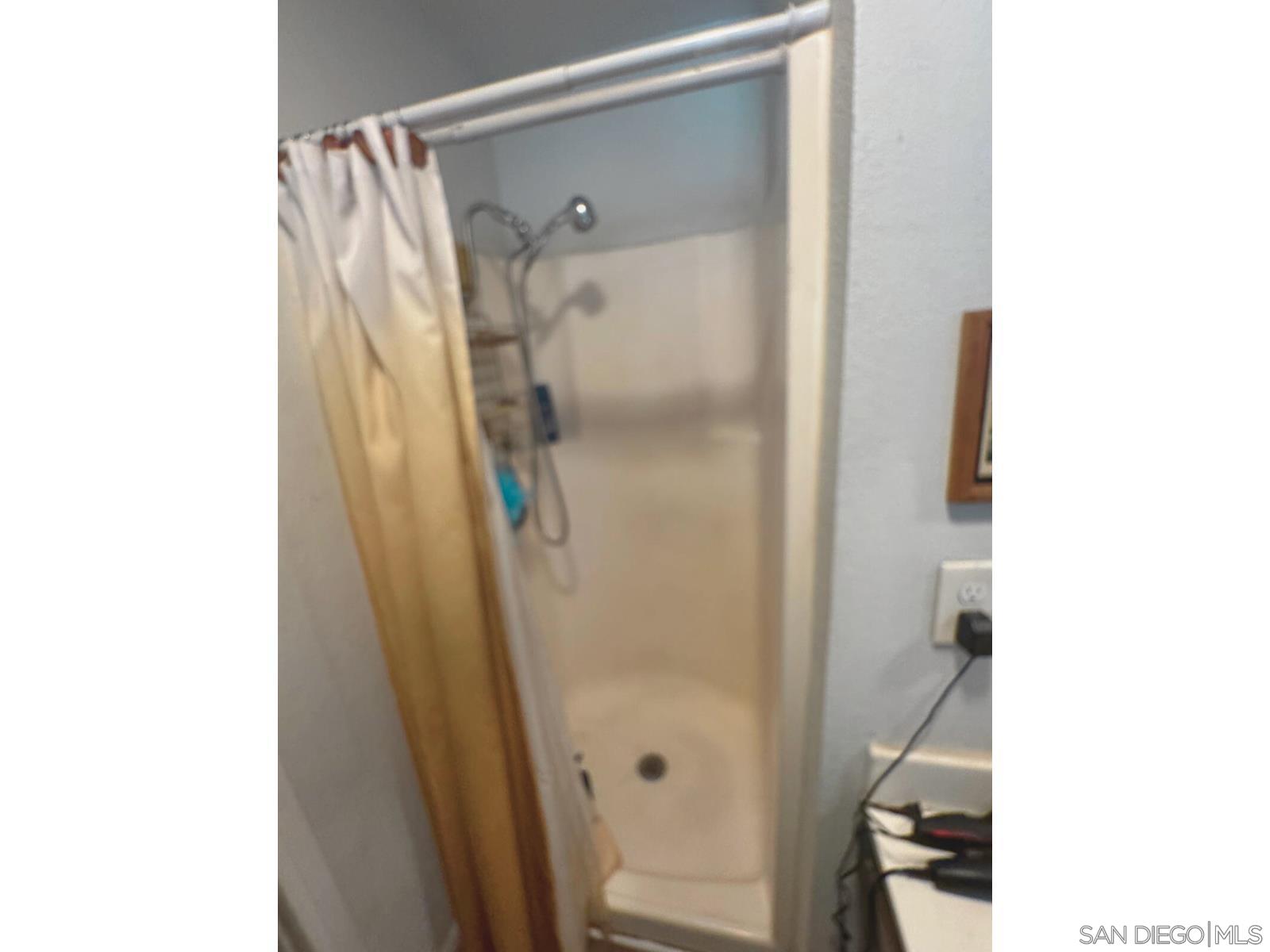 Detail Gallery Image 18 of 29 For 15185  Candice Ct, Moreno Valley,  CA 92551 - 4 Beds | 2 Baths