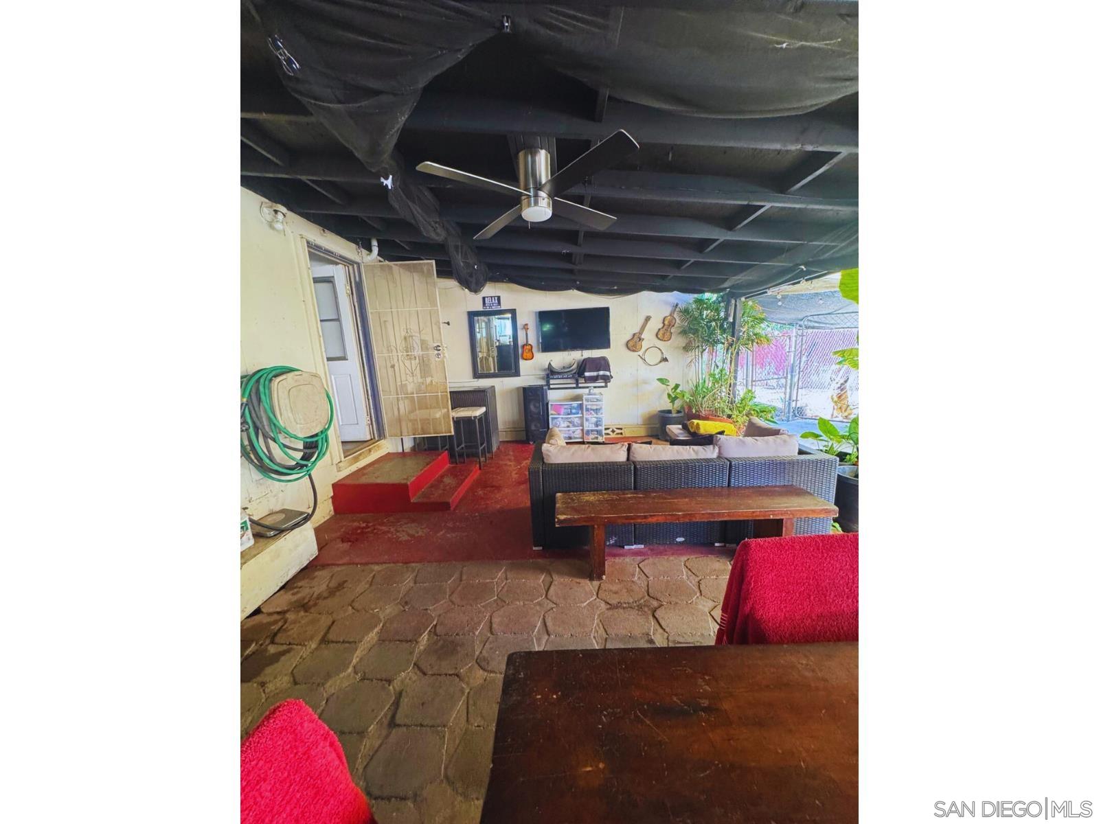 Detail Gallery Image 22 of 29 For 15185  Candice Ct, Moreno Valley,  CA 92551 - 4 Beds | 2 Baths