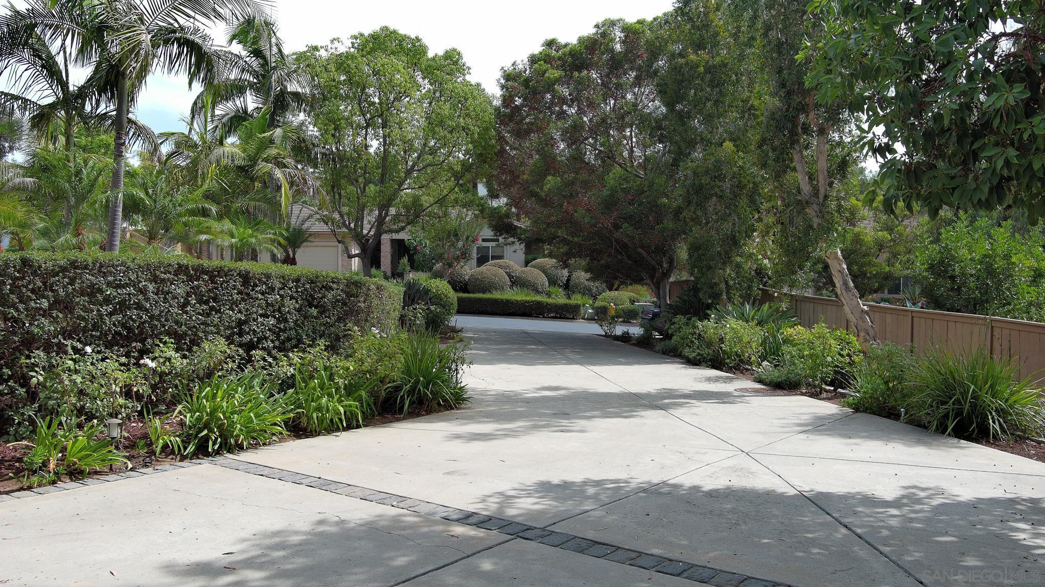 Detail Gallery Image 57 of 69 For 1772  Crescent Knolls Gln, Escondido,  CA 92029 - 4 Beds | 3 Baths