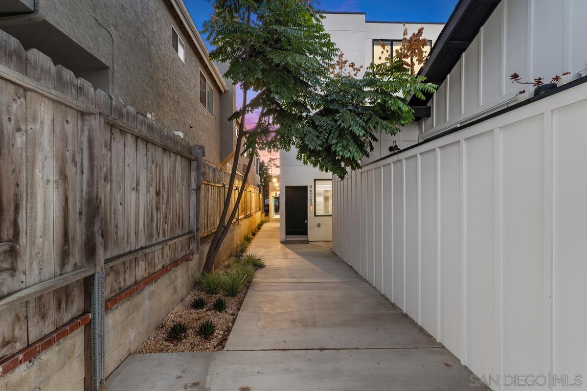 Detail Gallery Image 13 of 19 For 4622-24  Campus Ave, San Diego,  CA 92116 - – Beds | – Baths