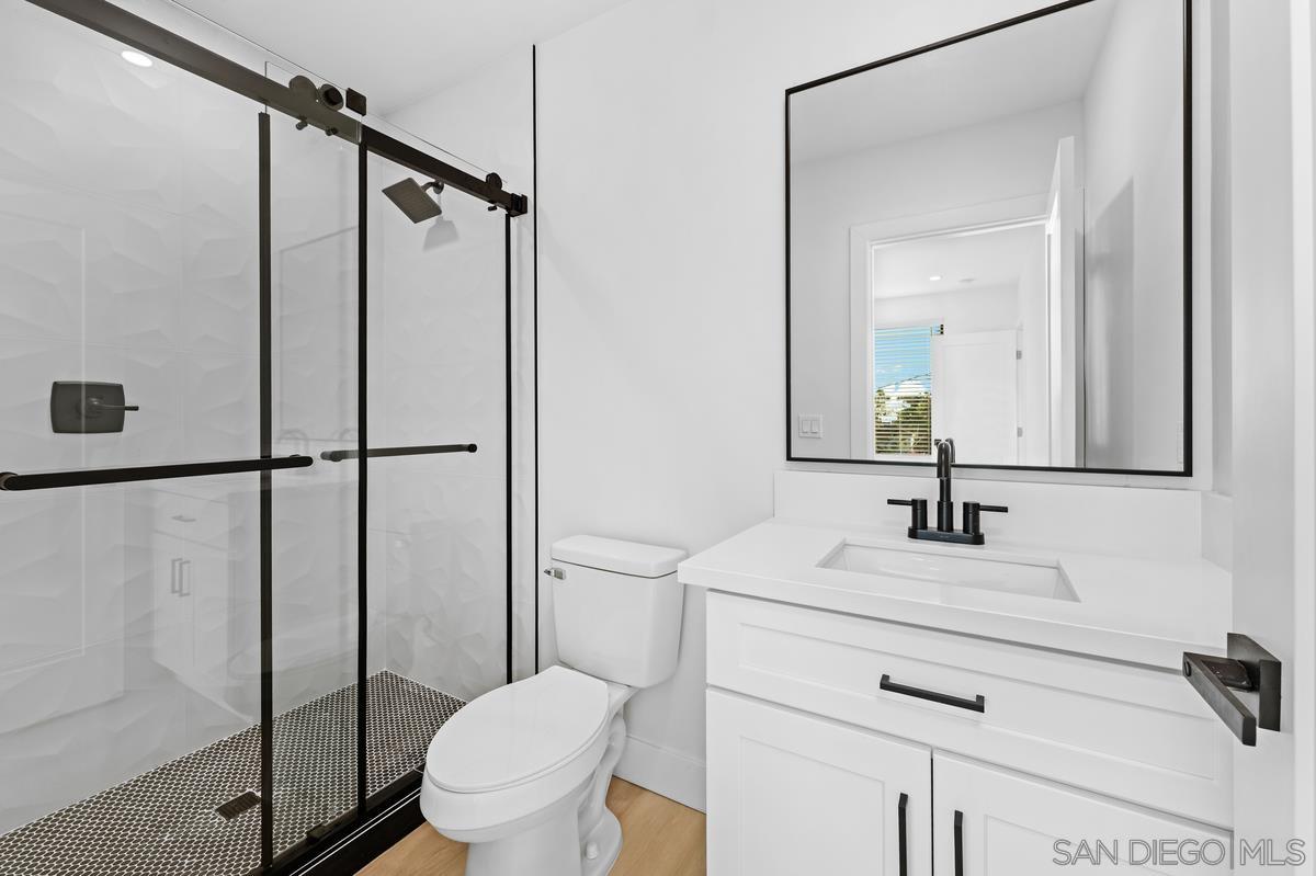 Detail Gallery Image 8 of 19 For 4622-24  Campus Ave, San Diego,  CA 92116 - – Beds | – Baths