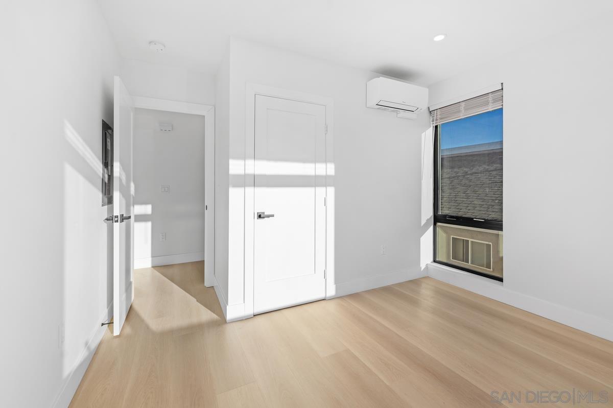 Detail Gallery Image 9 of 19 For 4622-24  Campus Ave, San Diego,  CA 92116 - – Beds | – Baths