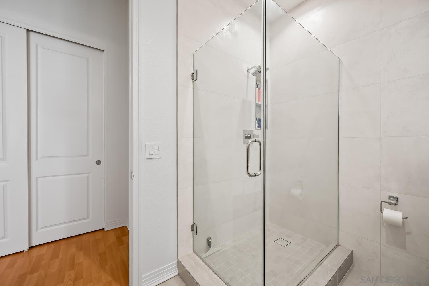 Detail Gallery Image 17 of 62 For 465 S Cleveland St  #103,  Oceanside,  CA 92054 - 3 Beds | 3/1 Baths