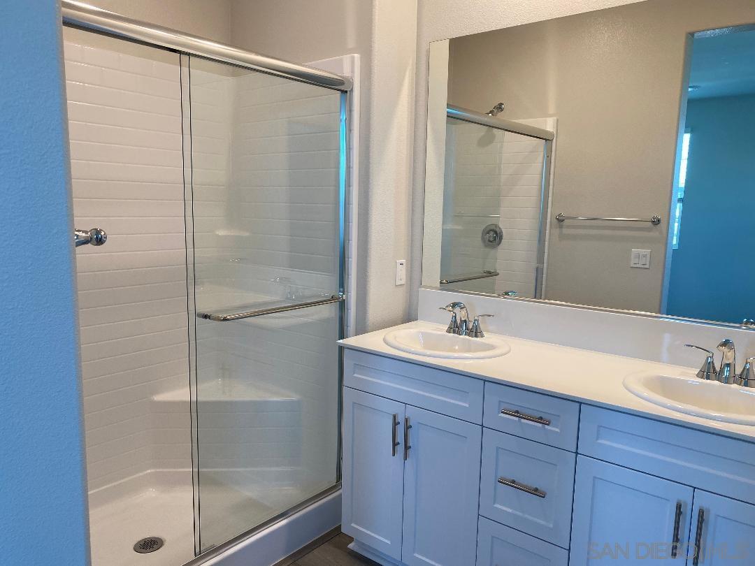 Detail Gallery Image 14 of 16 For 40445  Melrose Dr., Temecula,  CA 92591 - 4 Beds | 3 Baths