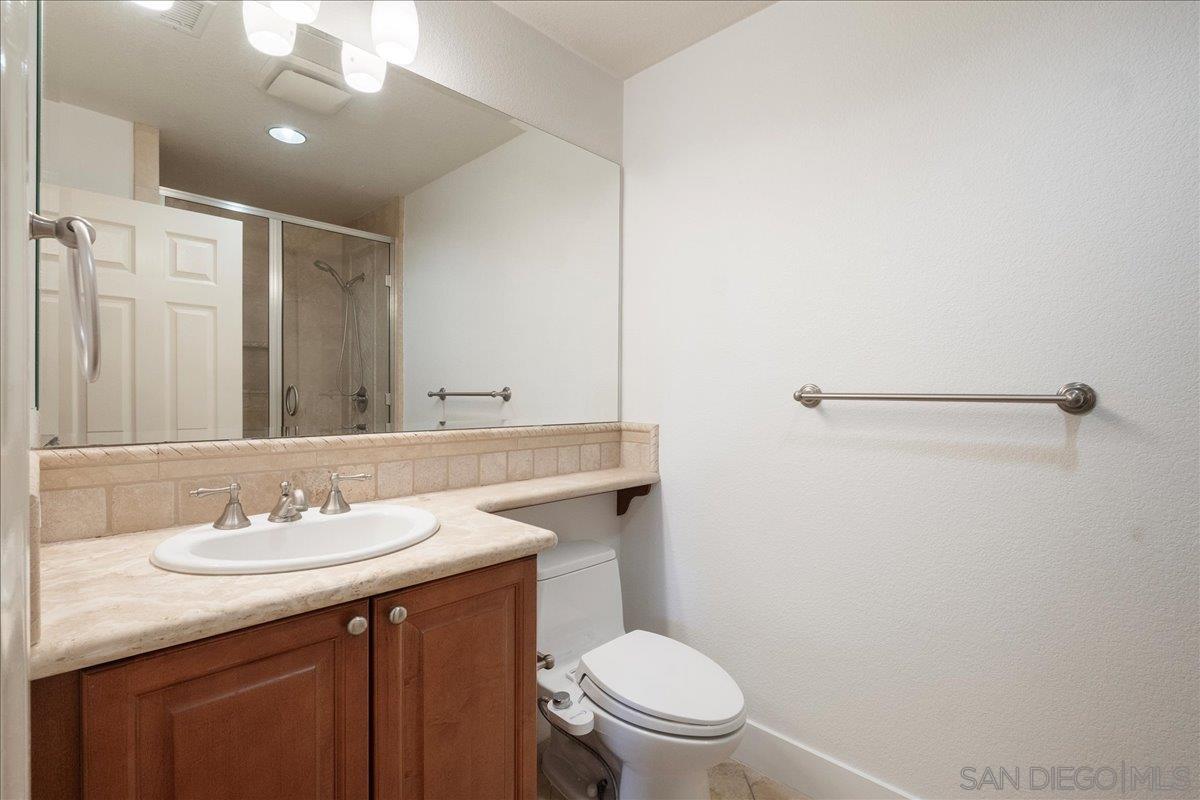 Detail Gallery Image 35 of 44 For 5448  Caminito Bayo, La Jolla,  CA 92037 - 3 Beds | 3 Baths