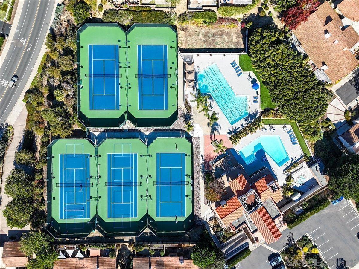 Detail Gallery Image 41 of 44 For 5448  Caminito Bayo, La Jolla,  CA 92037 - 3 Beds | 3 Baths