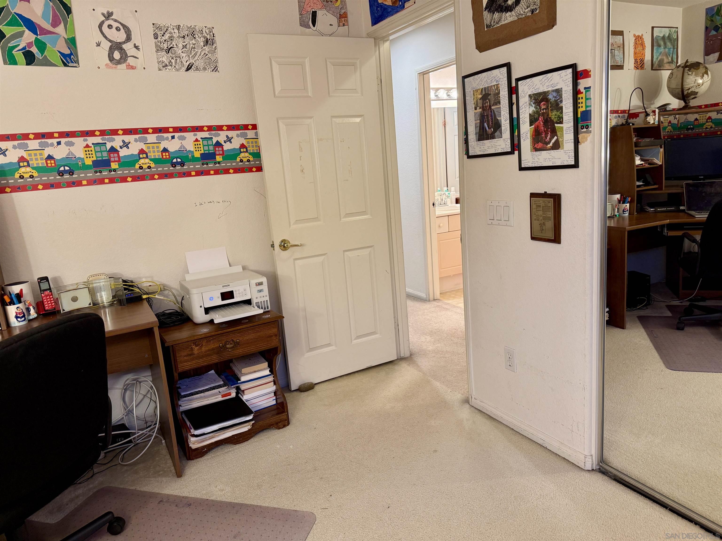 Detail Gallery Image 14 of 45 For 5559 Willowmere  Ln, San Diego,  CA 92130 - 5 Beds | 3 Baths