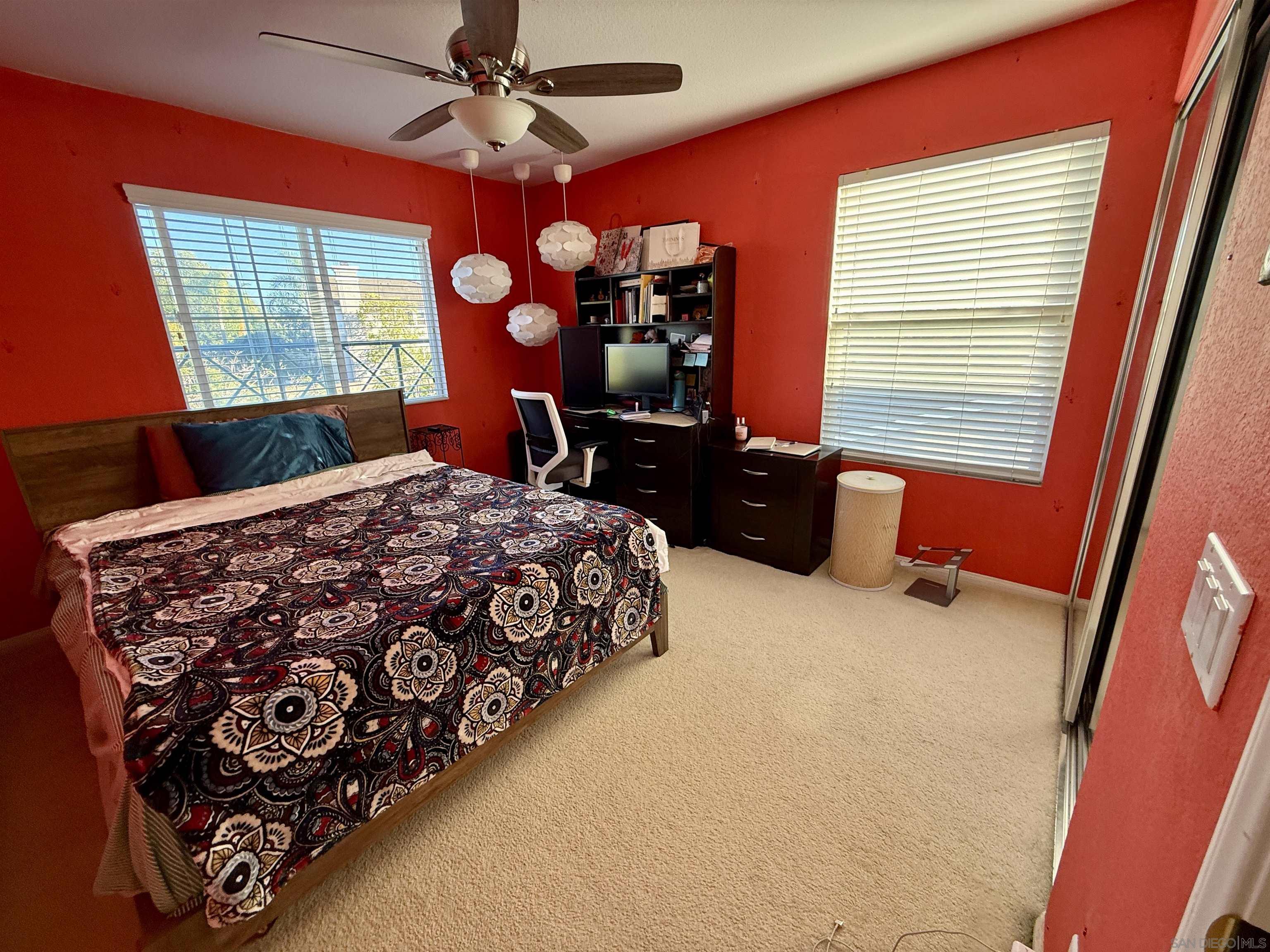 Detail Gallery Image 27 of 45 For 5559 Willowmere  Ln, San Diego,  CA 92130 - 5 Beds | 3 Baths