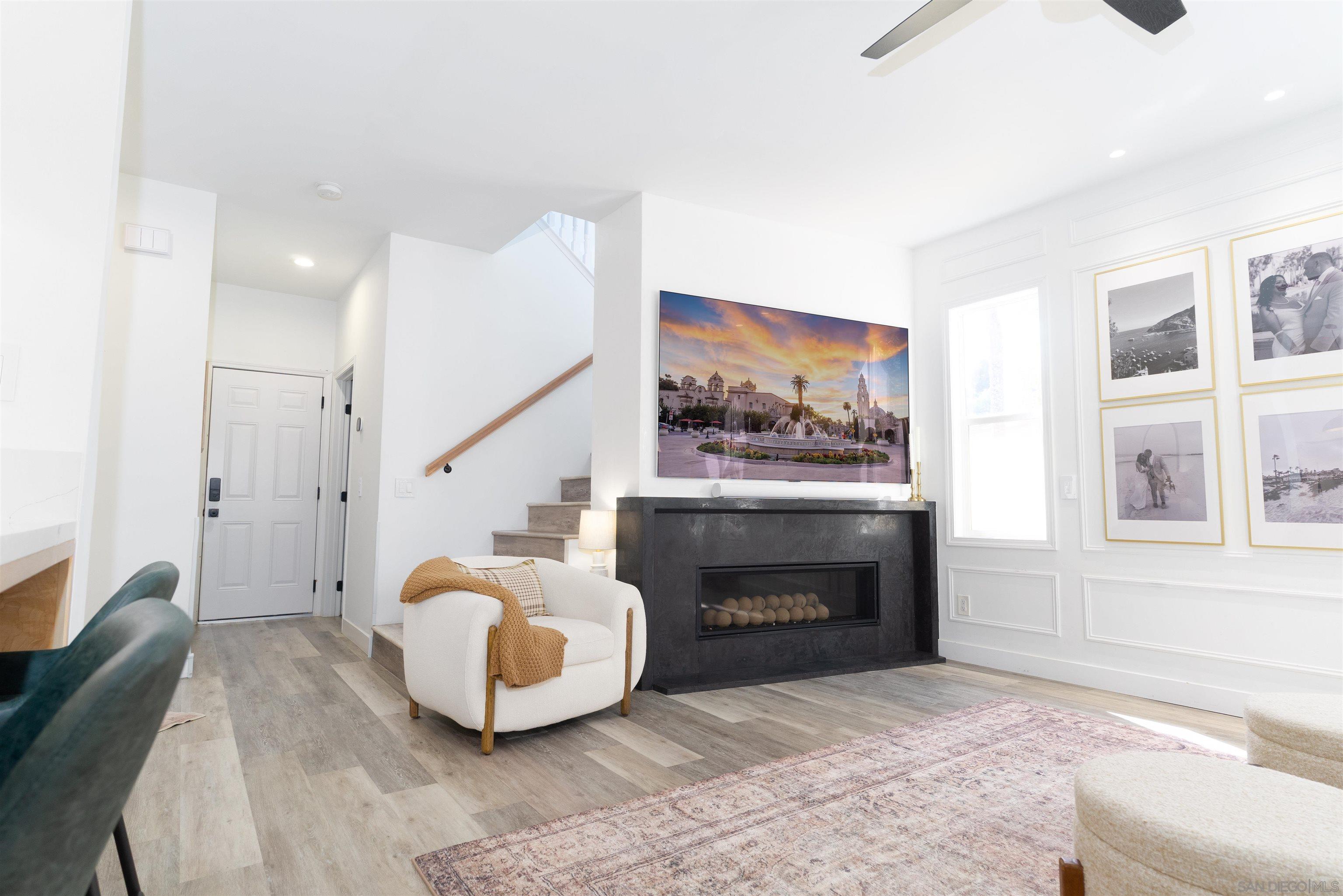 Detail Gallery Image 15 of 58 For 4104  Creekside Ct, National City,  CA 91950 - 4 Beds | 2/1 Baths