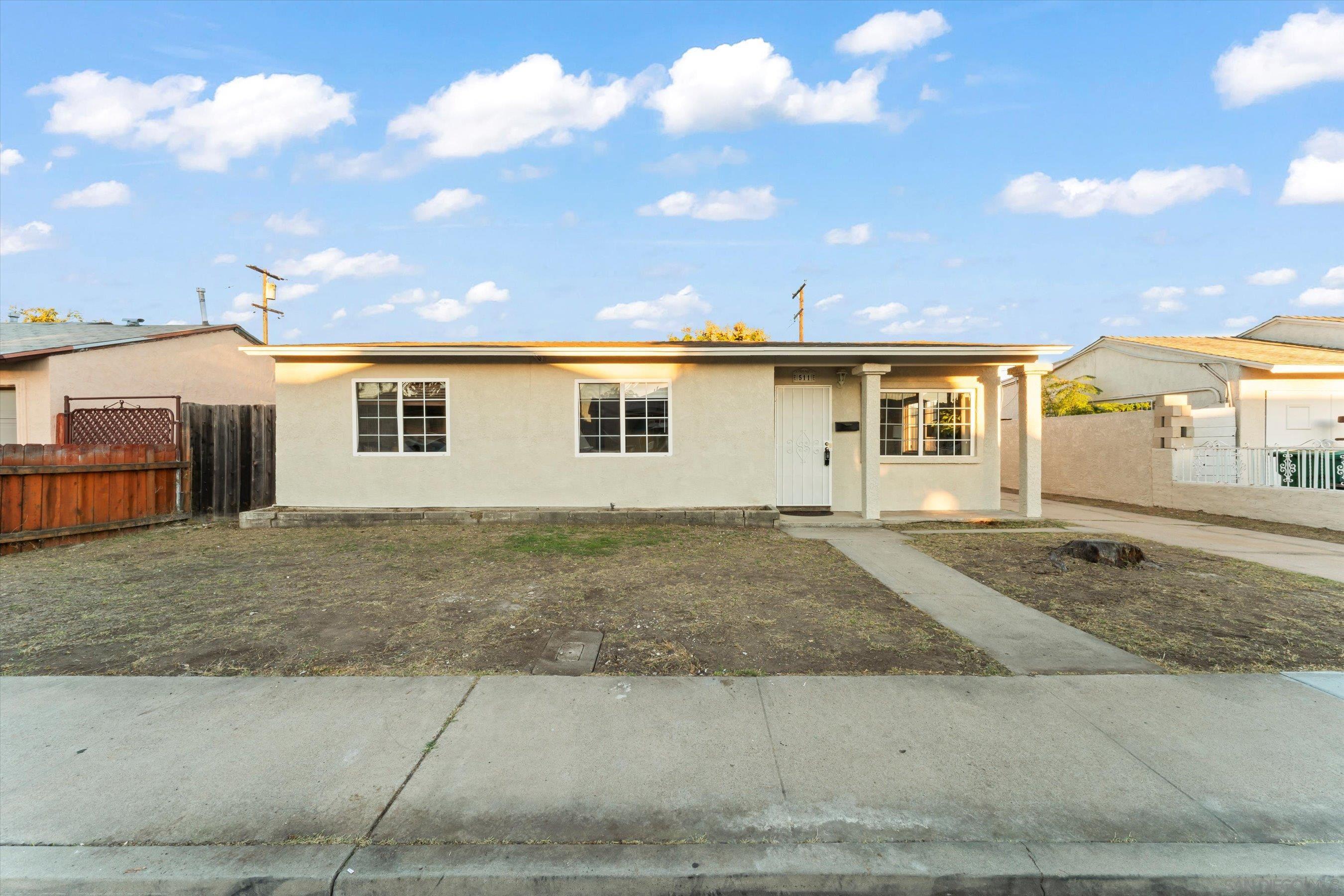 Detail Gallery Image 23 of 27 For 511  Sunnyside, San Diego,  CA 92114 - 4 Beds | 2 Baths