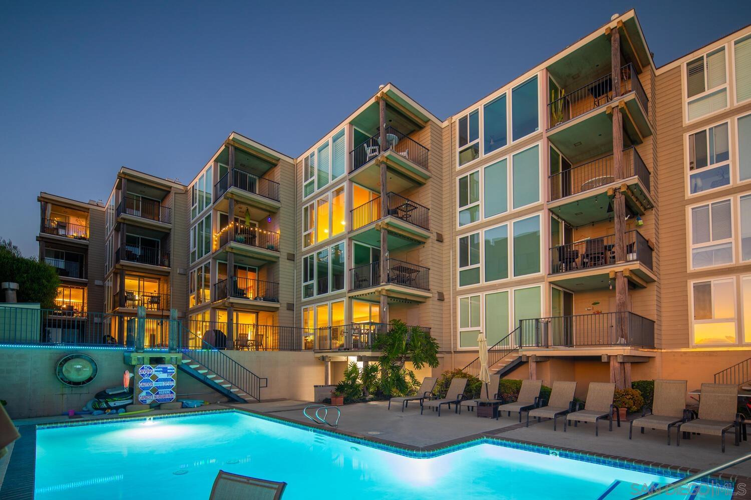 Detail Gallery Image 61 of 62 For 1221  Parker Pl  #15,  San Diego,  CA 92109 - 2 Beds | 2 Baths