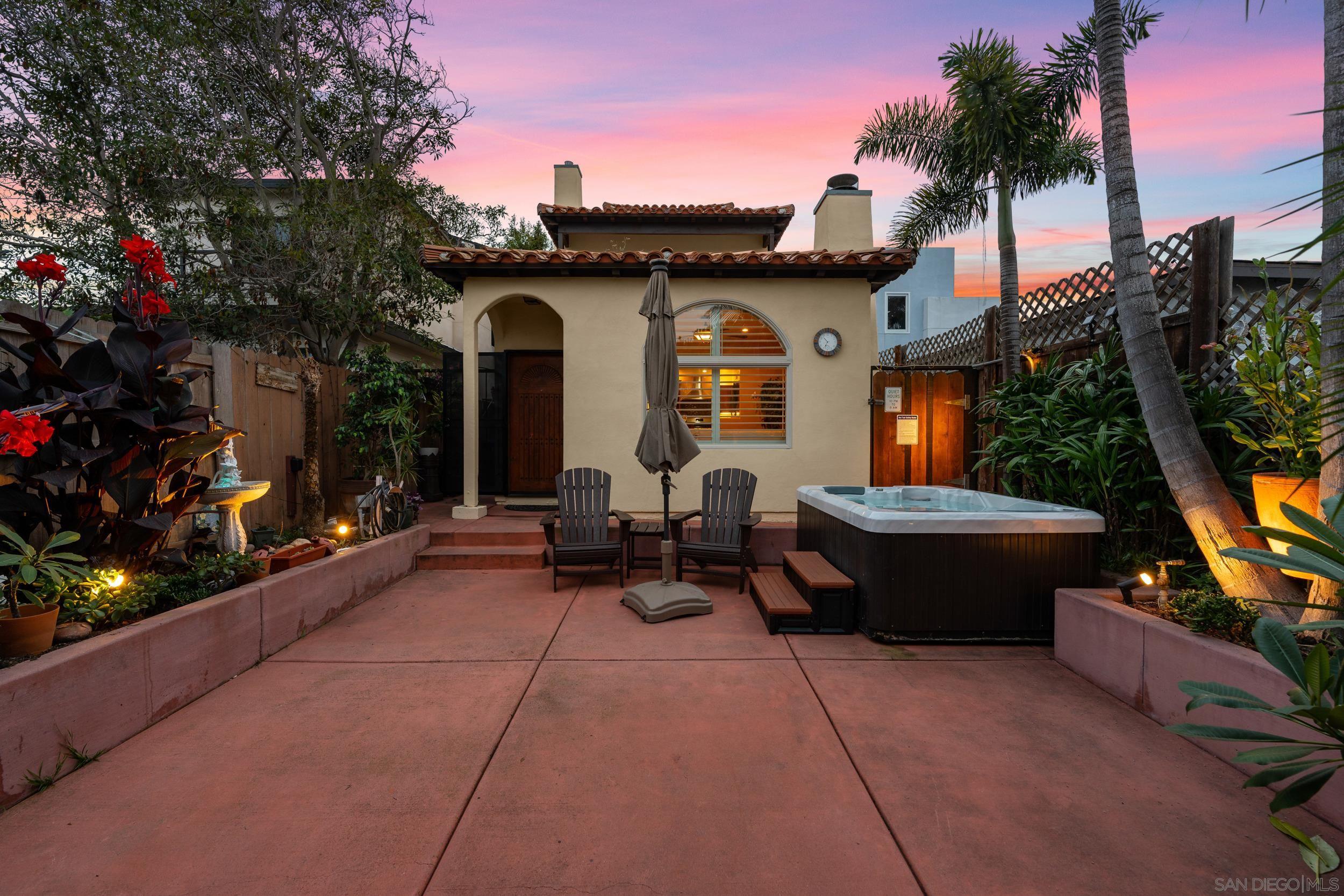 Detail Gallery Image 18 of 75 For 4685  Long Branch Ave, San Diego,  CA 92107 - 3 Beds | 2/1 Baths