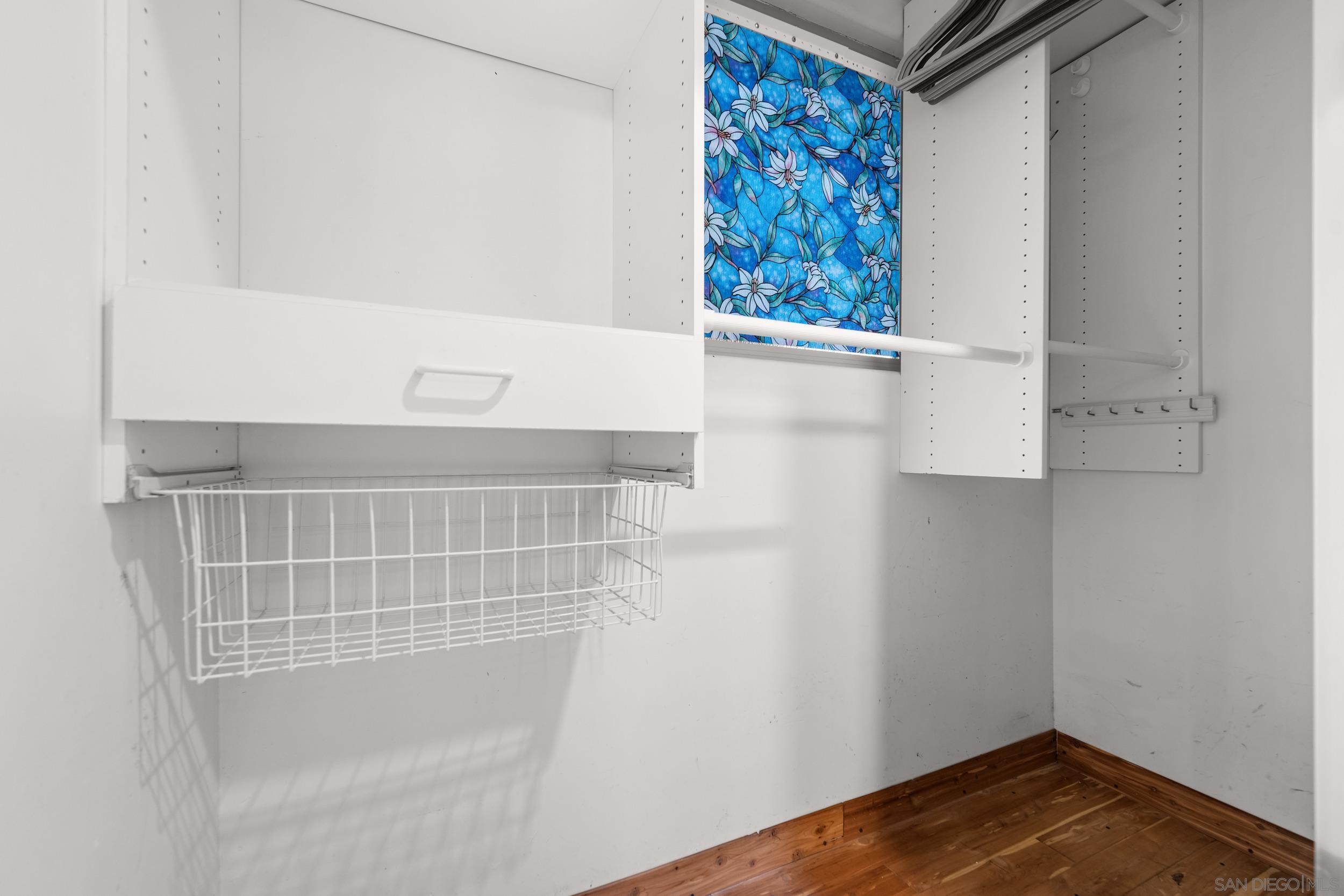 Detail Gallery Image 29 of 75 For 4685  Long Branch Ave, San Diego,  CA 92107 - 3 Beds | 2/1 Baths