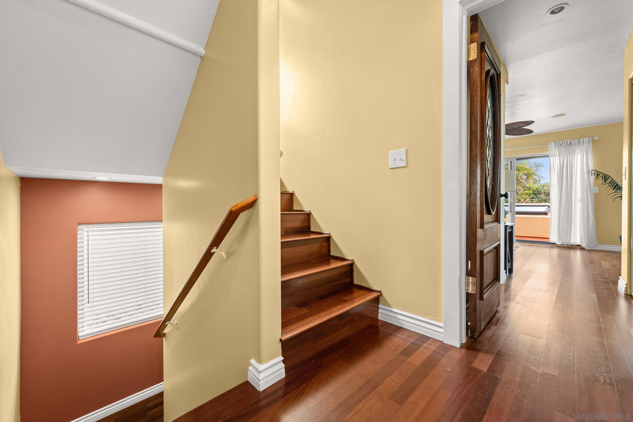 Detail Gallery Image 39 of 75 For 4685  Long Branch Ave, San Diego,  CA 92107 - 3 Beds | 2/1 Baths