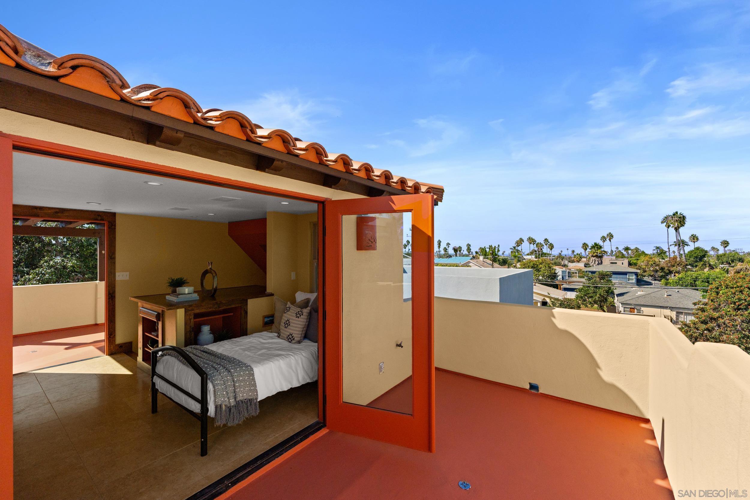 Detail Gallery Image 47 of 75 For 4685  Long Branch Ave, San Diego,  CA 92107 - 3 Beds | 2/1 Baths