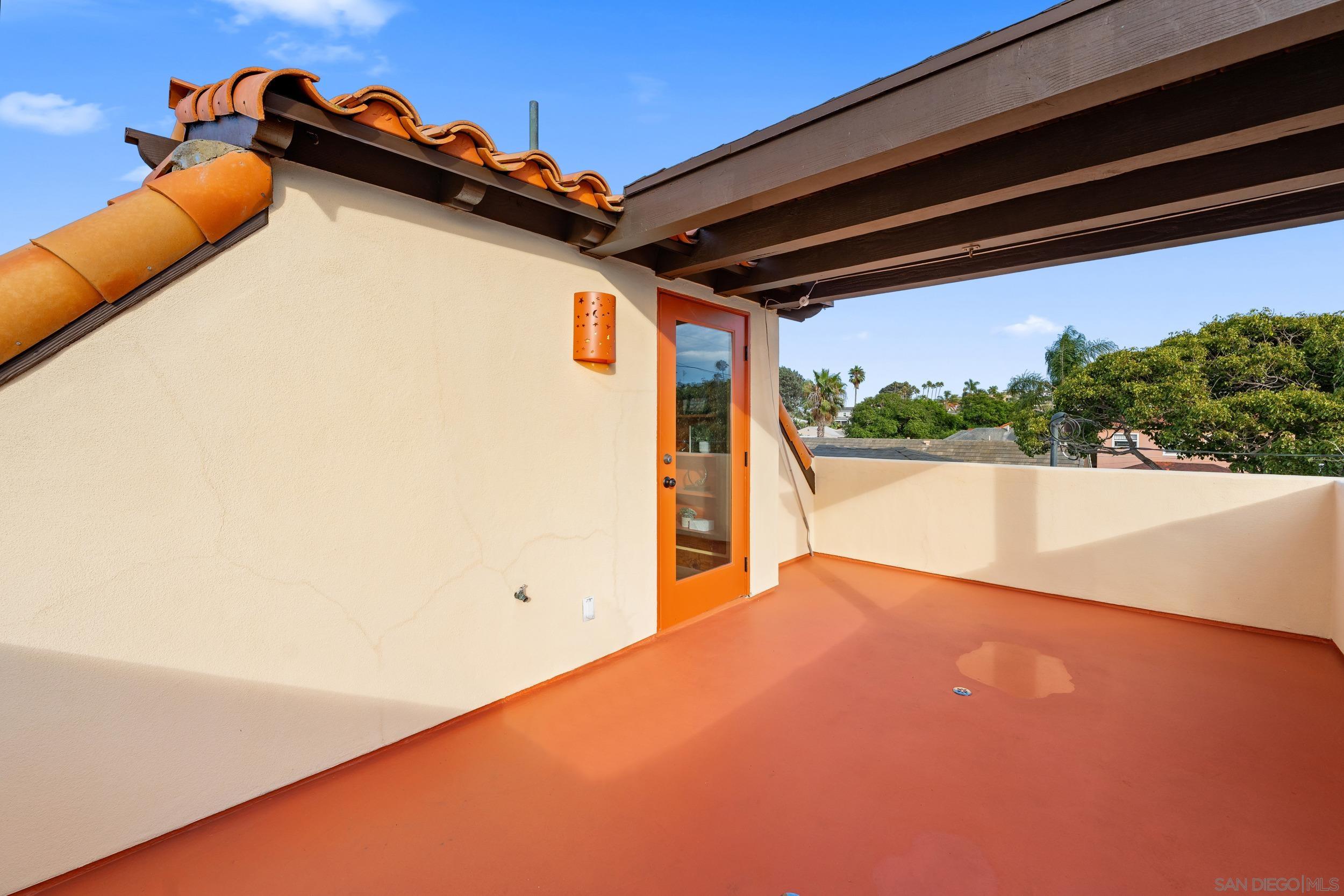 Detail Gallery Image 58 of 75 For 4685  Long Branch Ave, San Diego,  CA 92107 - 3 Beds | 2/1 Baths