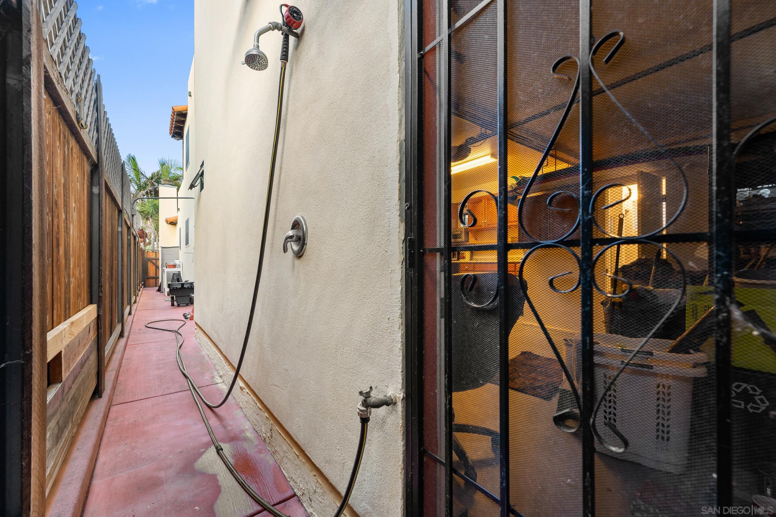 Detail Gallery Image 62 of 75 For 4685  Long Branch Ave, San Diego,  CA 92107 - 3 Beds | 2/1 Baths