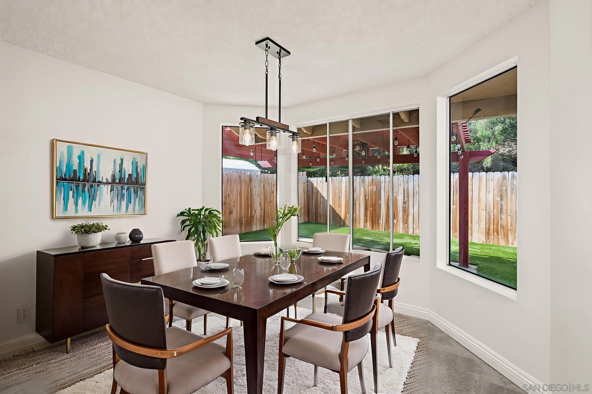 Detail Gallery Image 17 of 60 For 1223  Manzana Way, San Diego,  CA 92139 - 4 Beds | 3 Baths