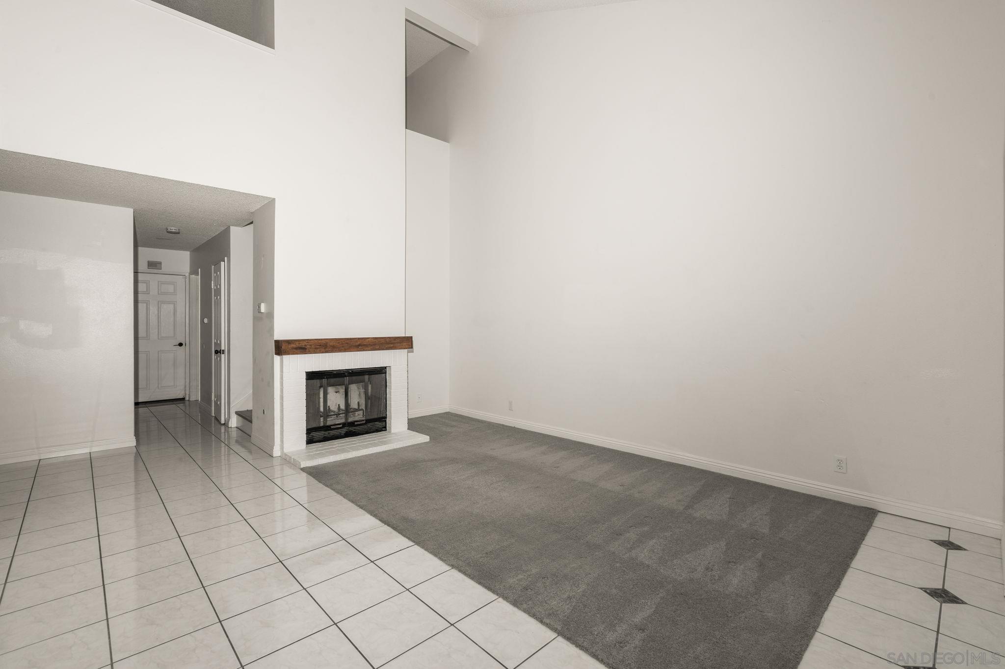 Detail Gallery Image 10 of 60 For 1223  Manzana Way, San Diego,  CA 92139 - 4 Beds | 3 Baths