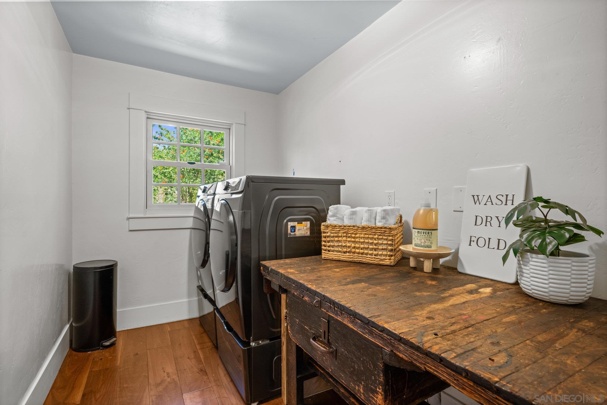 Detail Gallery Image 23 of 55 For 3412  Buena Creek Rd, Vista,  CA 92084 - 5 Beds | 3 Baths