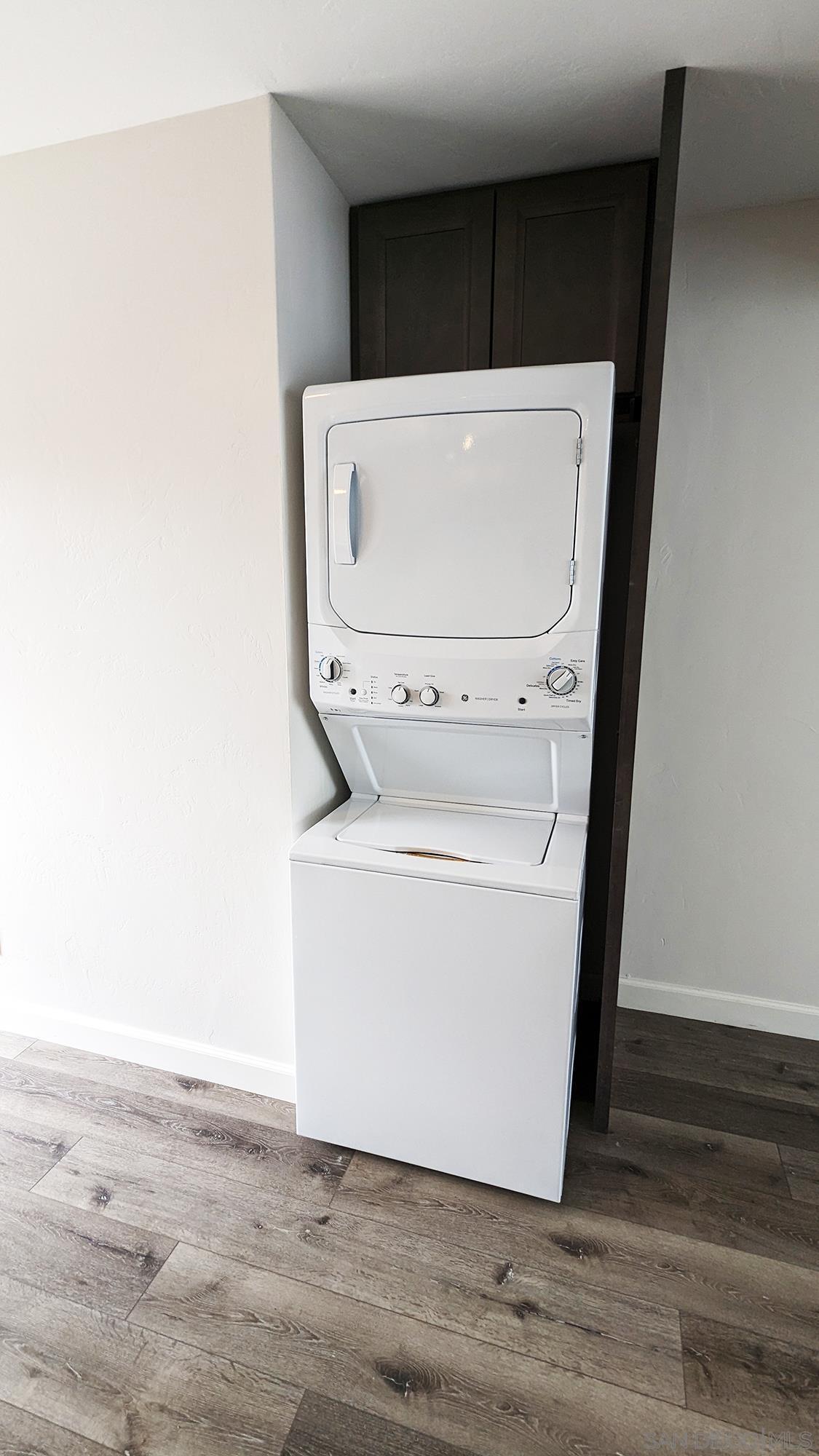 Detail Gallery Image 6 of 12 For 4905  Iroquois Ave, San Diego,  CA 92117 - 2 Beds | 1 Baths