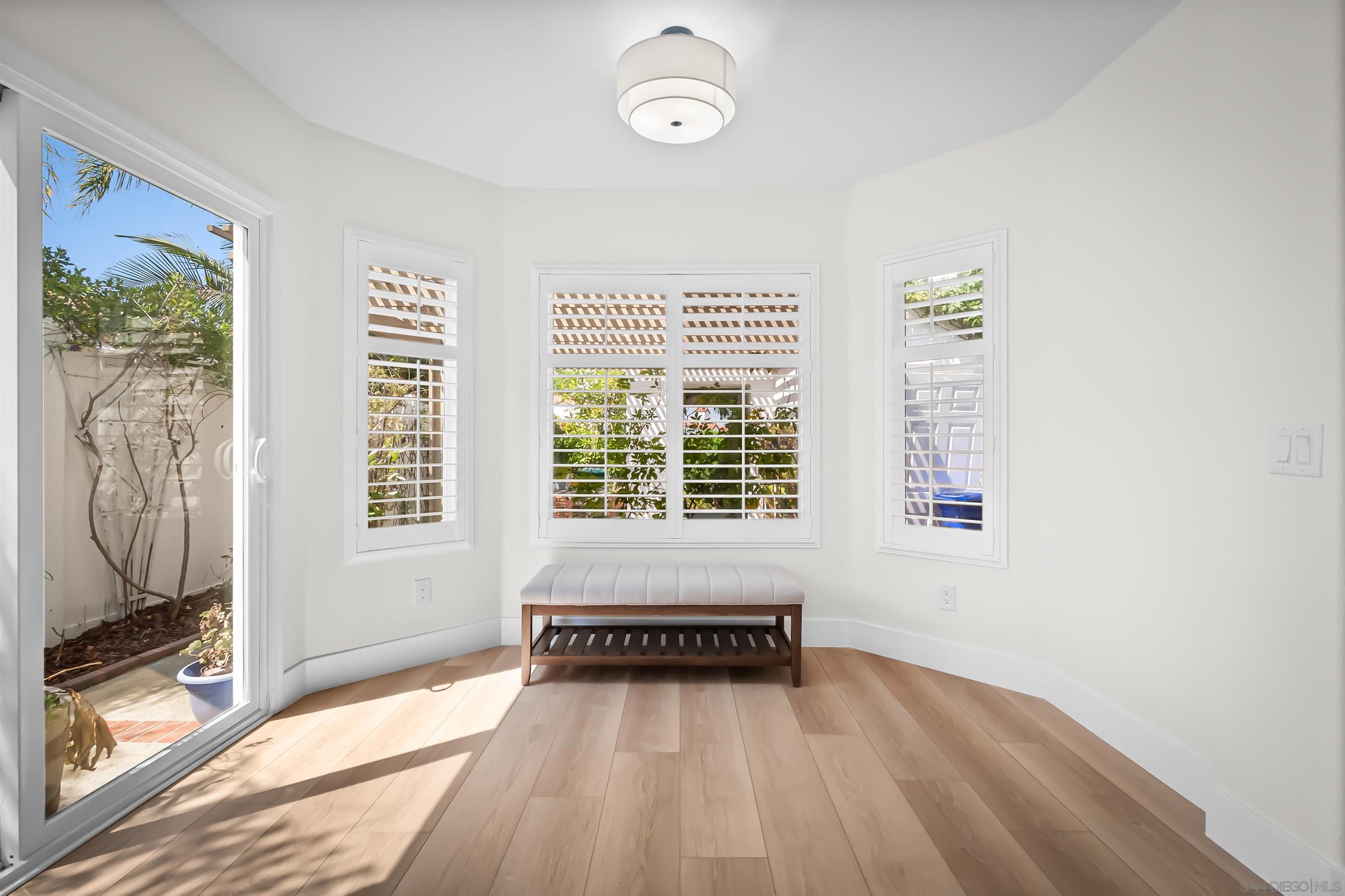 Detail Gallery Image 12 of 47 For 4058  Lemnos Way, Oceanside,  CA 92056 - 2 Beds | 2 Baths